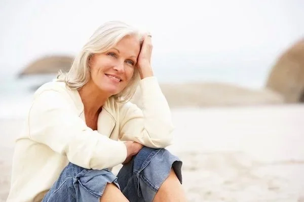 Zeigt eine Frau im 360 Grad Life Coaching