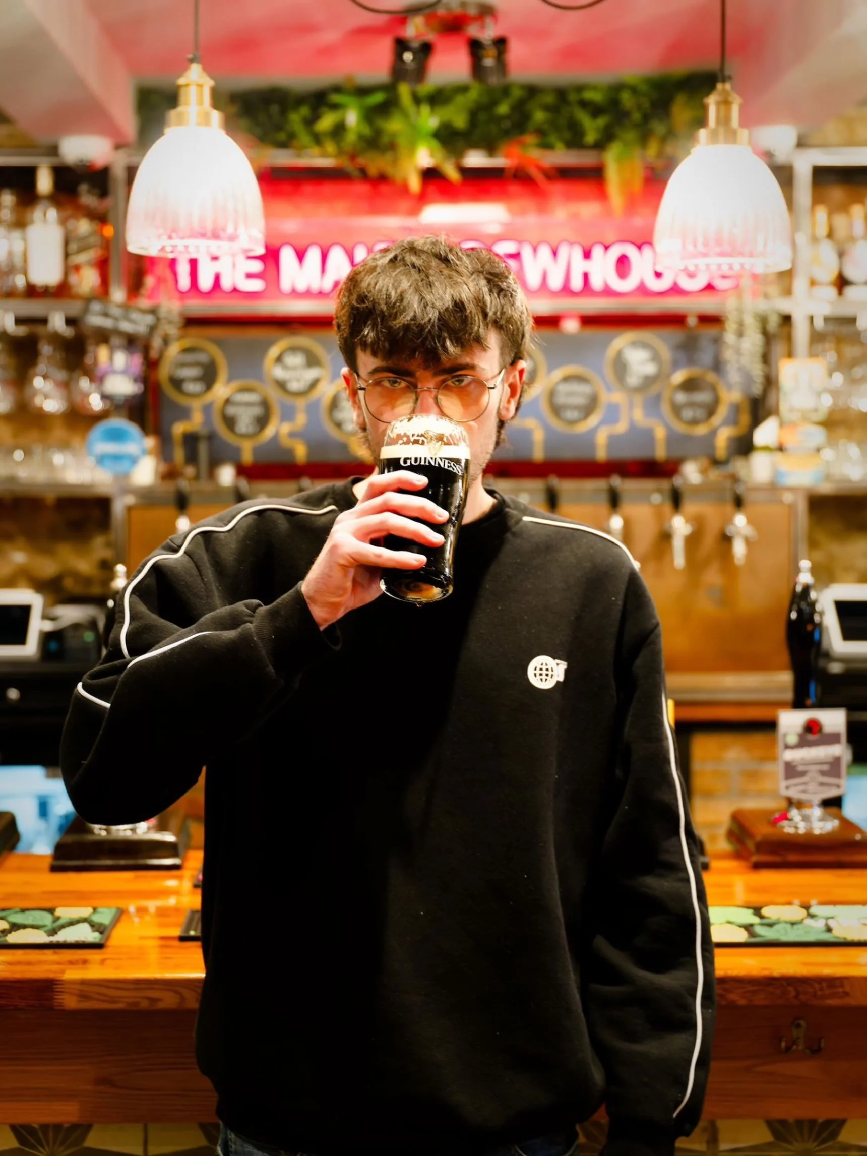 Spend your Sundays at The Malt 🍻

Delicious food, refreshing pints, and all the best live sports on our screens. ⚽🏉

Make the most of your Sunday and get ready to take on a fresh week at The Malt.

Good food. Great drinks. Live sport. Your Sunday s