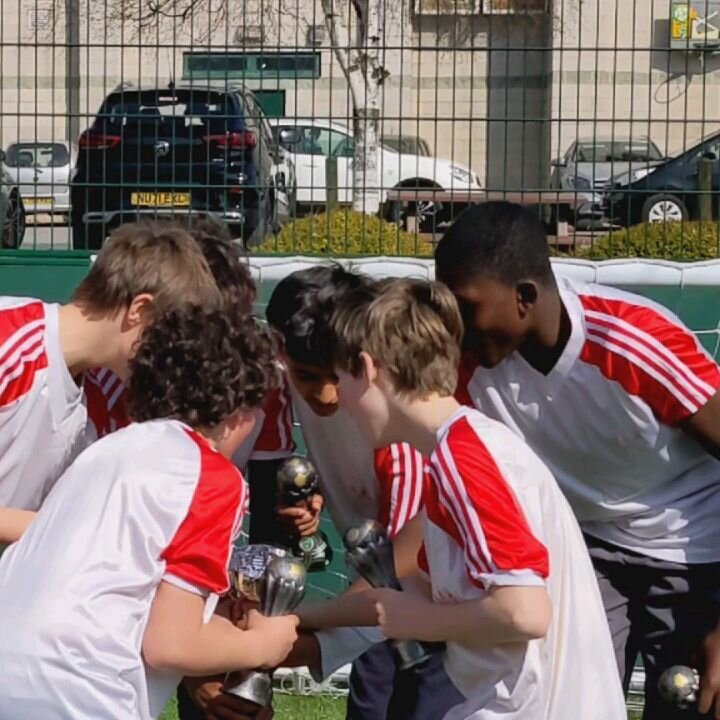 🏆 28th Willesden winners of the Brent District Scouts 5-a-side competition and 🥈 27th Willesden runners up.