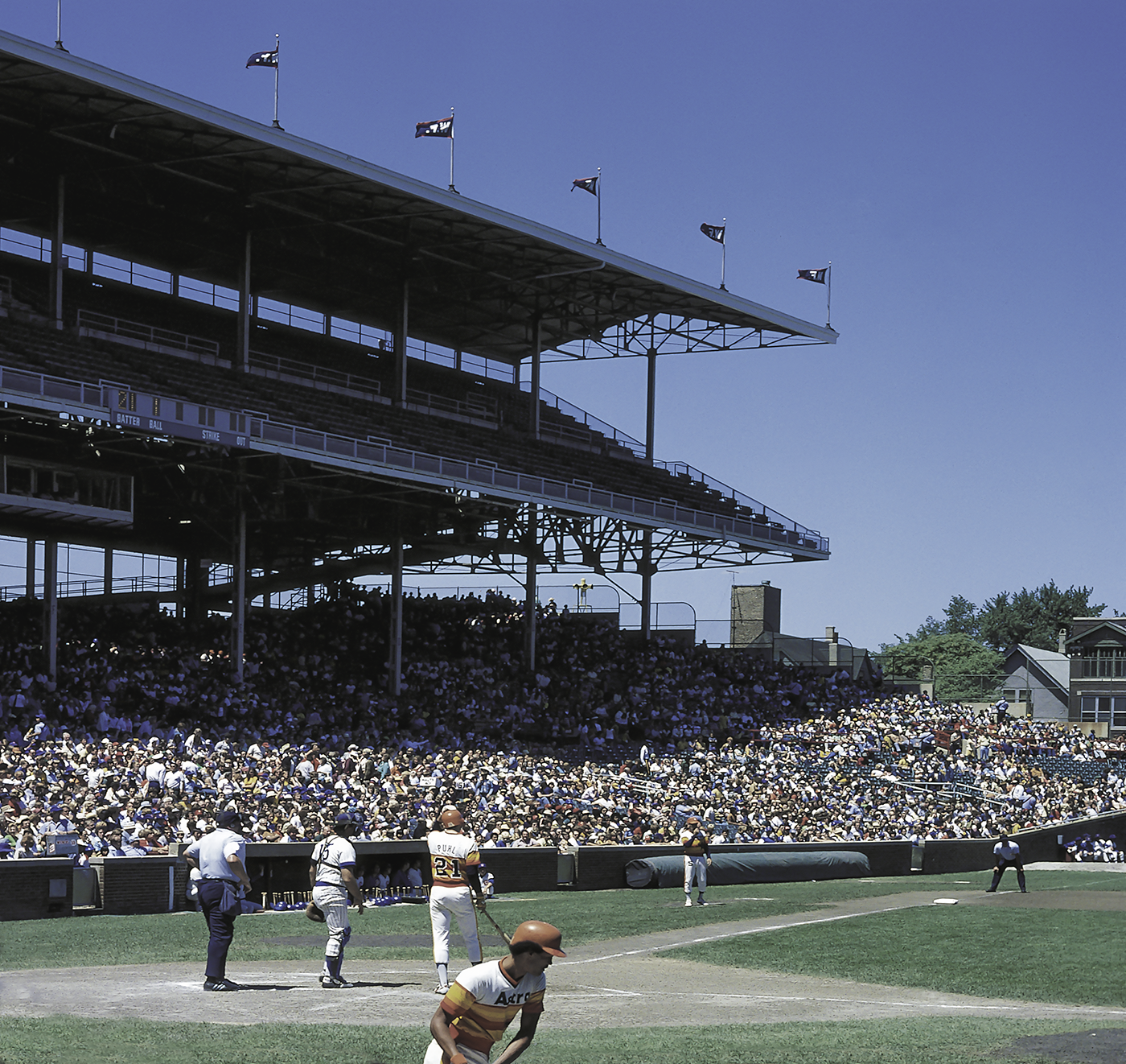 Old Style CUB1976.png