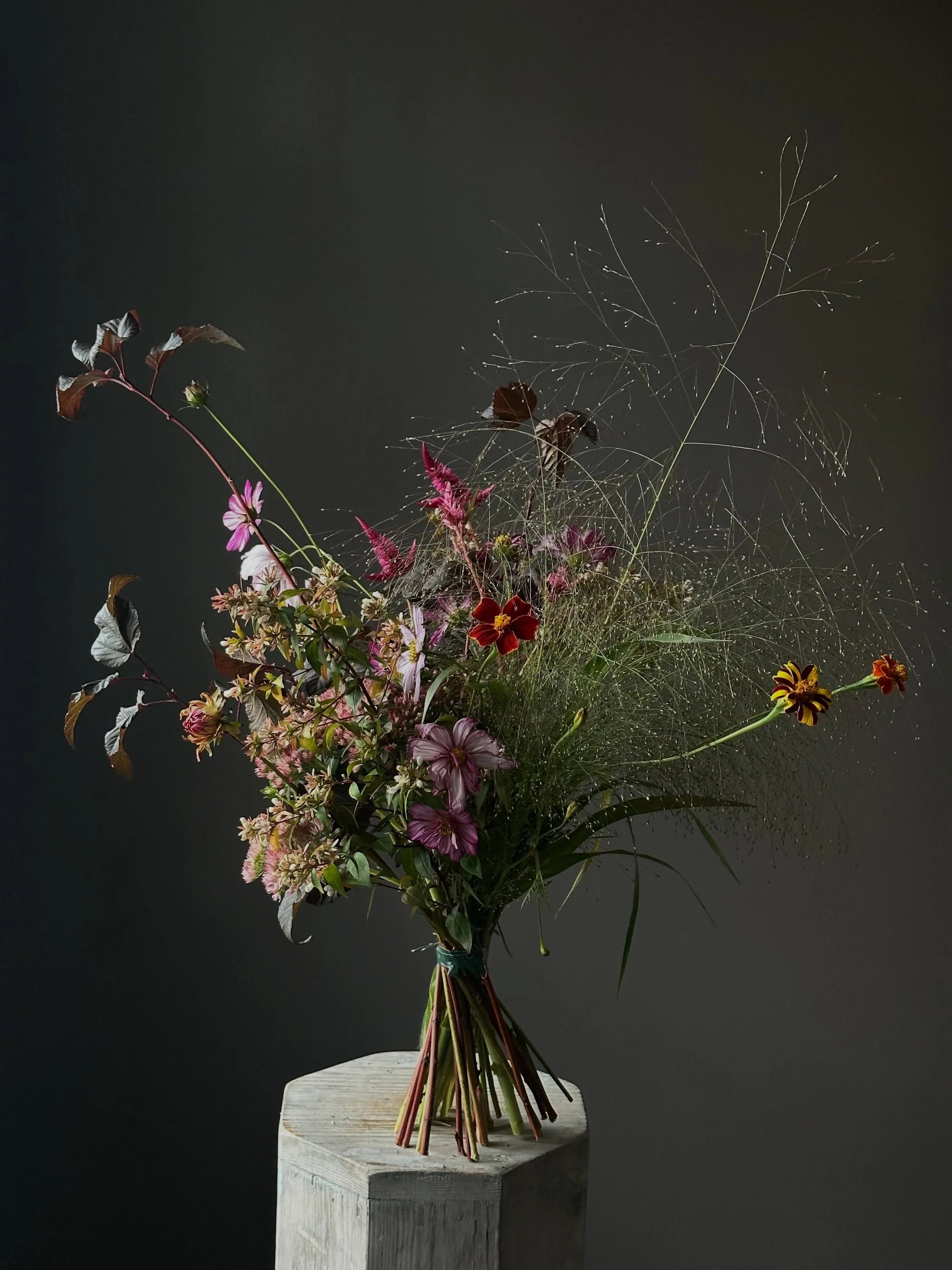 The last little flowery bits saved from @strawbhillhouse flower festival from @thechobhamflowerfarm  Over for another year&hellip;.. Every year there are new lessons to be learned and this is a year no different from the others but British grown Flow
