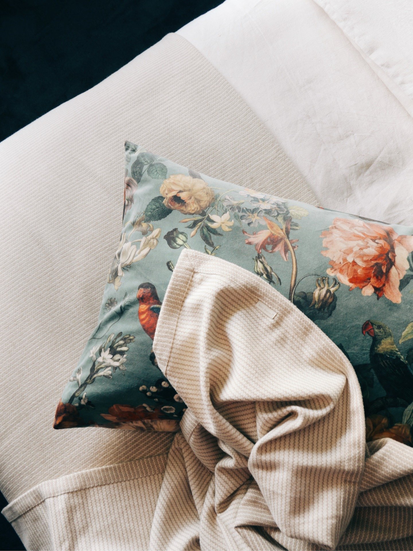 Mantas 100% algod&atilde;o &mdash; conforto natural para experi&ecirc;ncias memor&aacute;veis❤️

🛏️ Entre em contacto e descubra as nossas solu&ccedil;&otilde;es profissionais para o setor hoteleiro.

#TelesTextiles #Hotelaria #T&ecirc;xteisProfissi