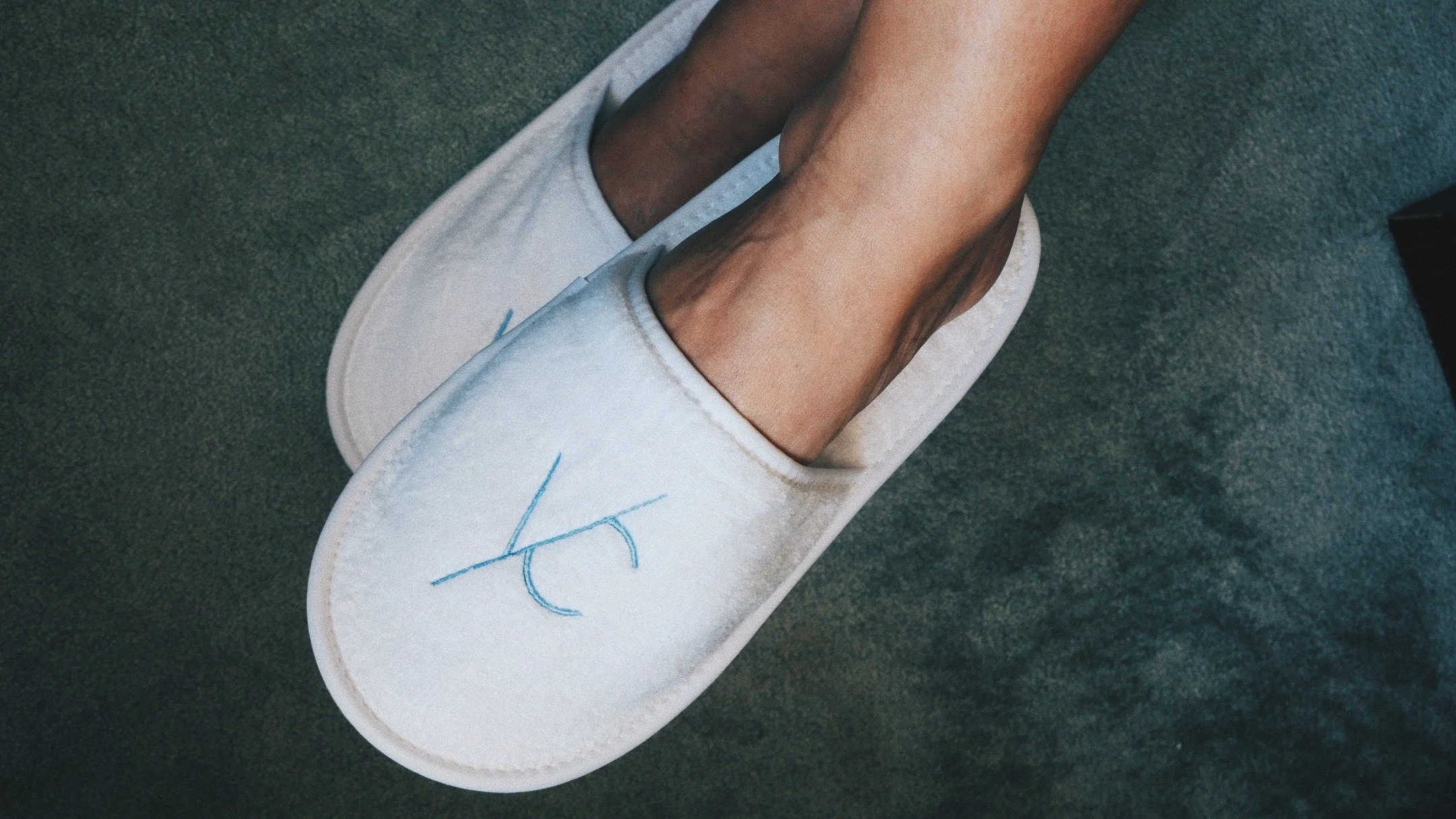 Cada detalhe define a diferen&ccedil;a &mdash; e &eacute; por isso que criamos artigos personalizados &agrave; medida de cada cliente ✨

Adaptamos cada artigo para dar vida a pe&ccedil;as &uacute;nicas, pensadas para refletir a identidade de cada esp