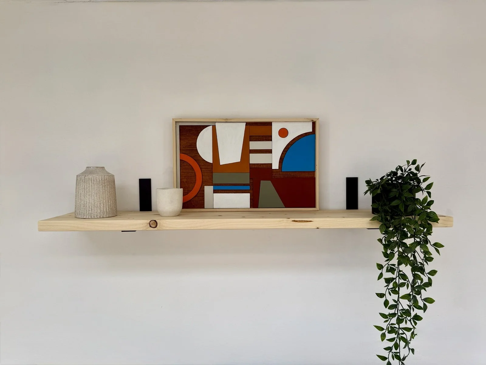 Which Wooden Shelf Is Right for Your Space?