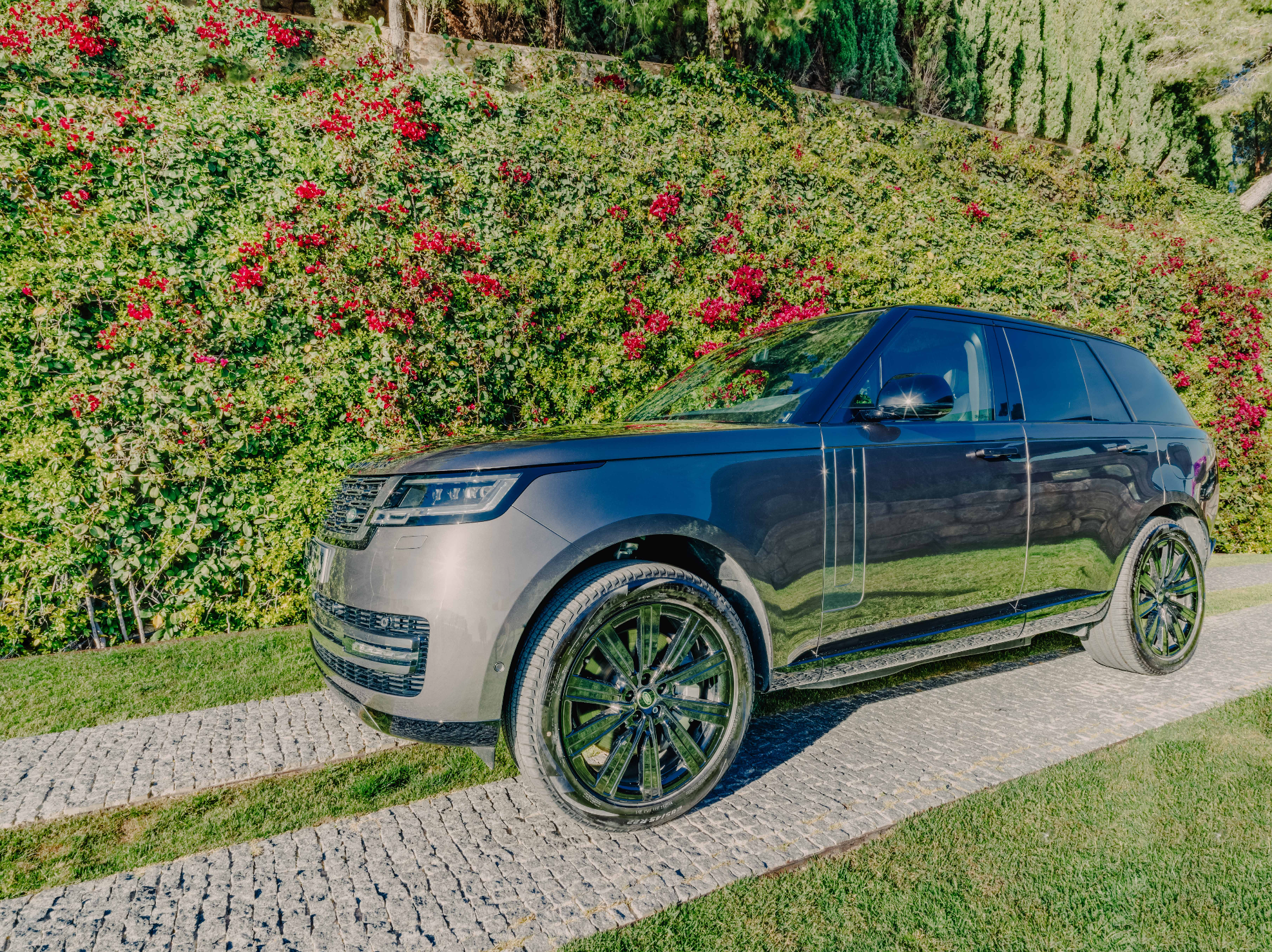 range-rover-sold-04.png
