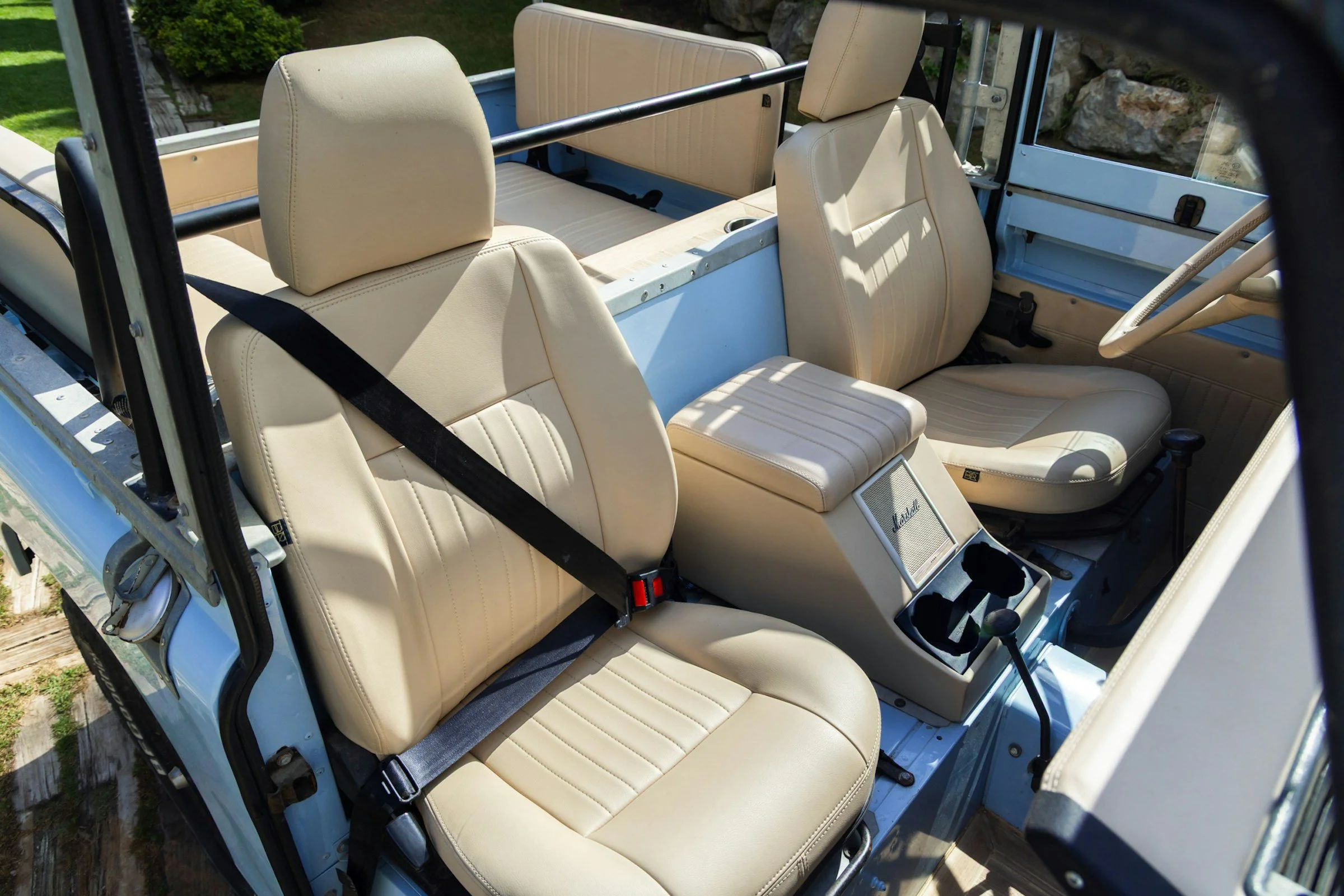 land-rover-santana-88-11.jpg