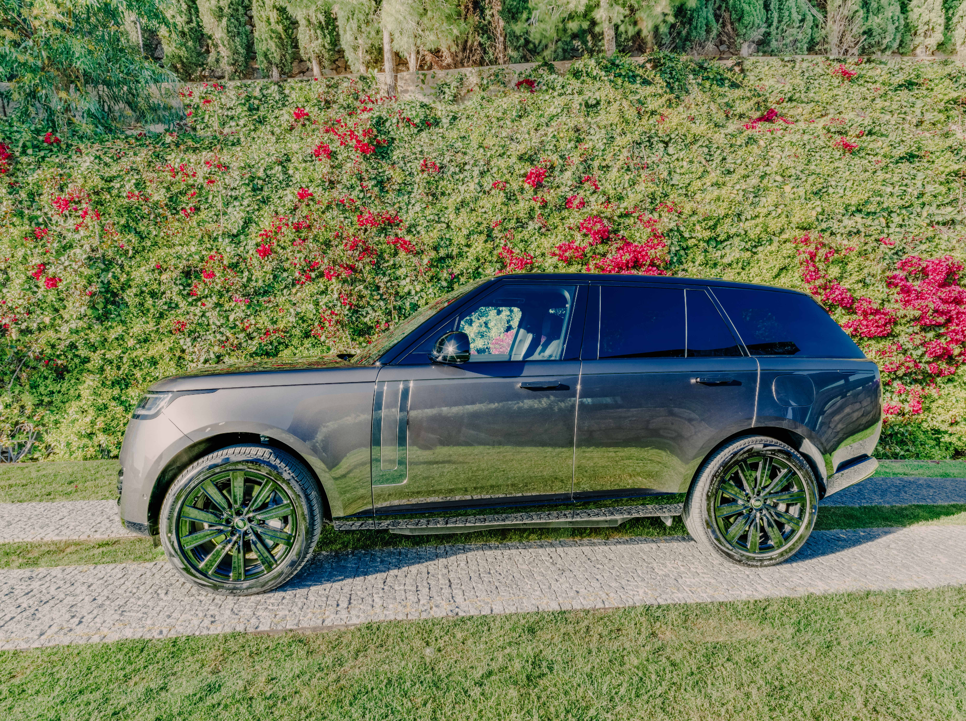 range-rover-sold-05.png
