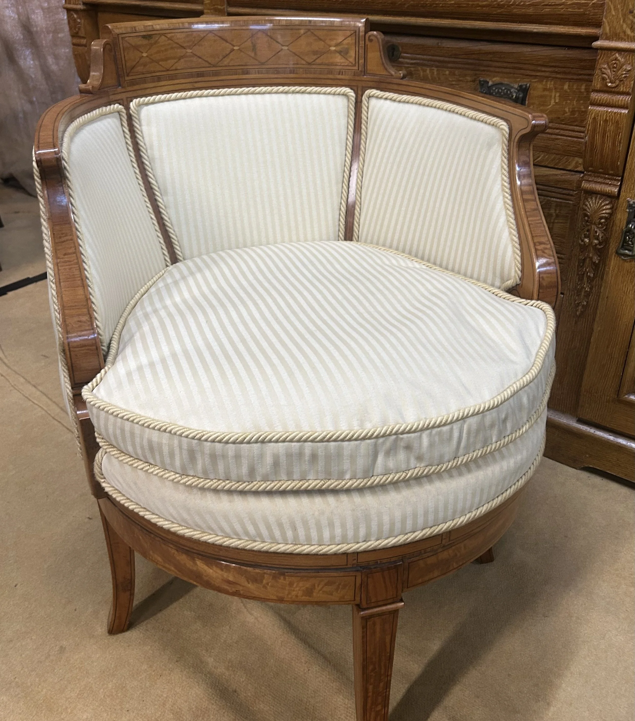 BANK HOUSE Antiques