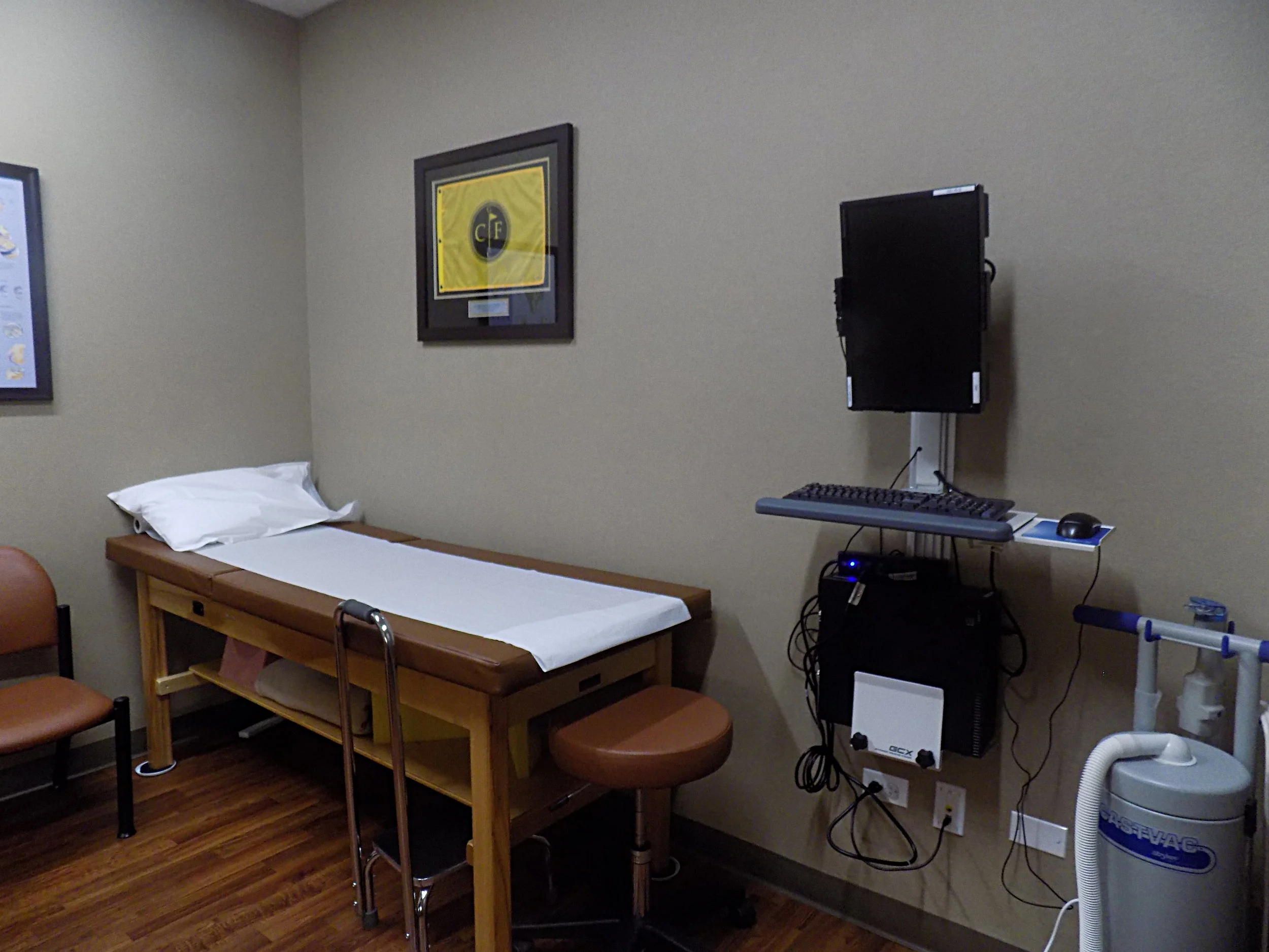 ILLINOIS BONE AND JOINT INSTITUTE LAKE BLUFF