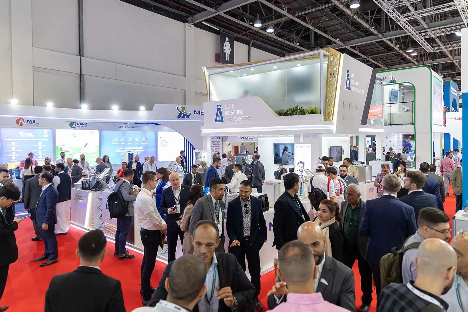gulf-scientific-arablab-2025-visitor-activity-dubai.jpg