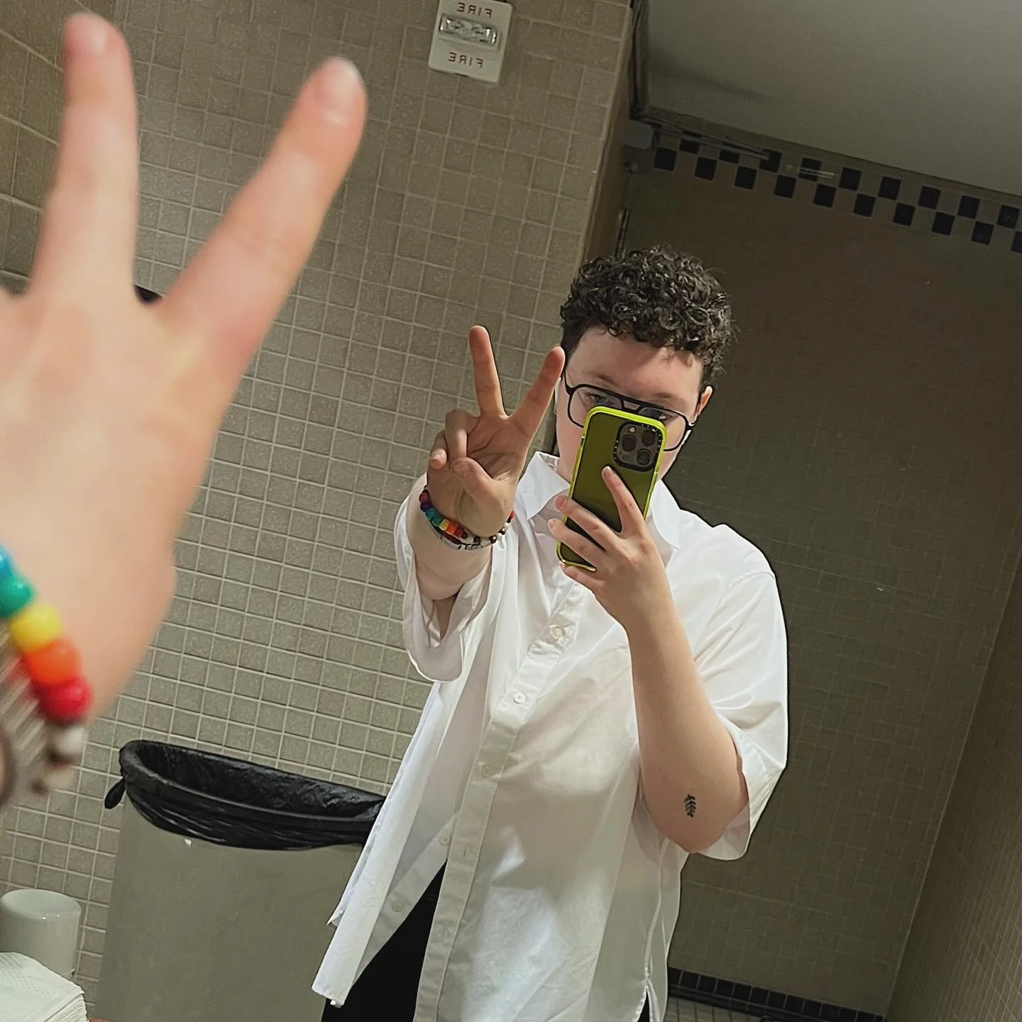 ✌🏻out July