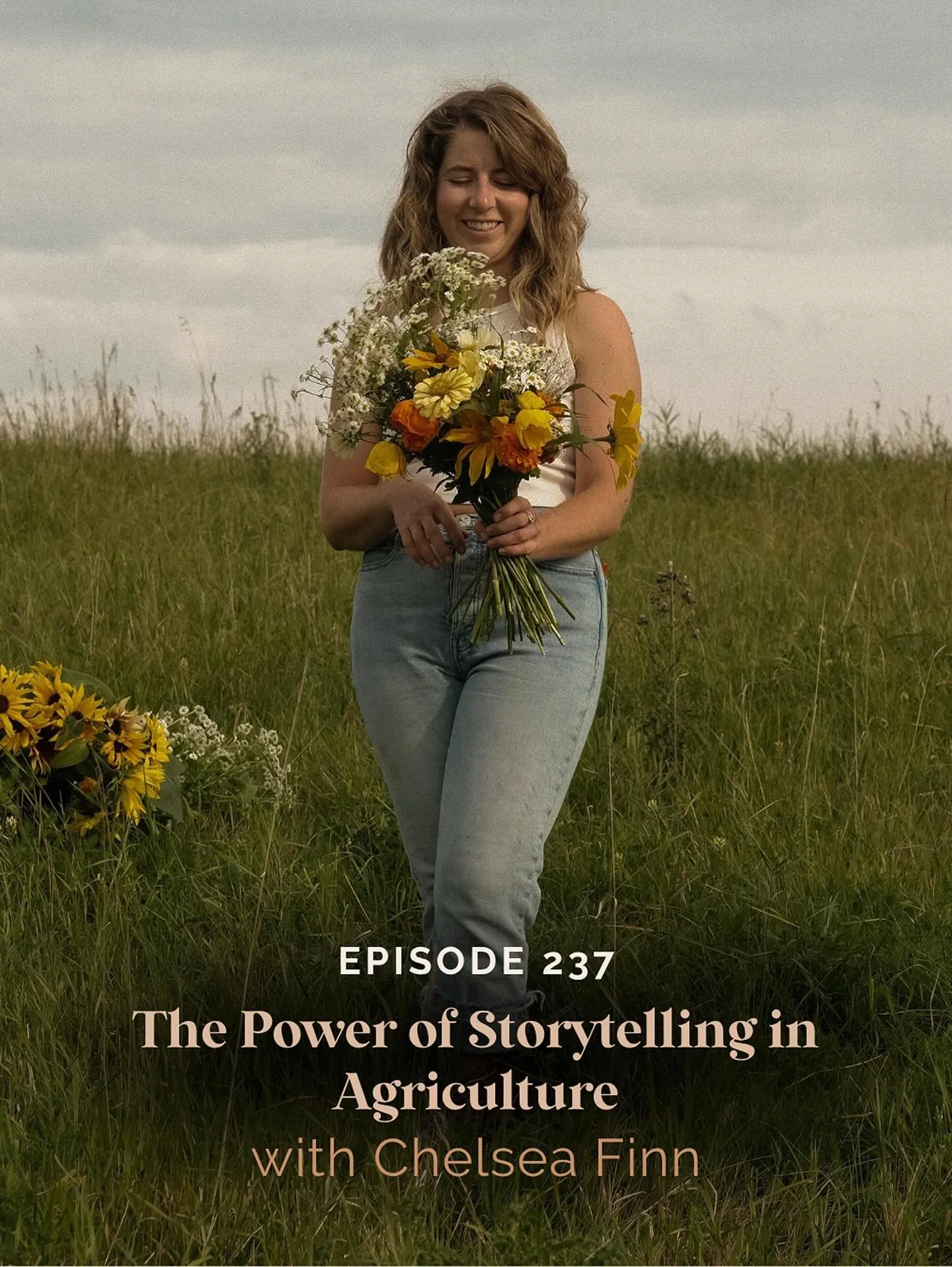 Thanks to @theruralwomanpodcast you can listen to me in your ears for nearly a whole hour as you dig your dahlias / drive to town / chase your chickens! 

We talked about: 

How the heck I ended up on a flower farm when I thought I would be working i
