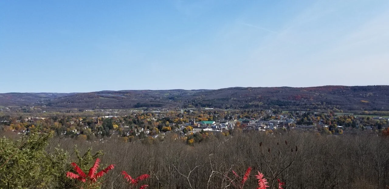 late_autumn_quarry_face_view.jpg