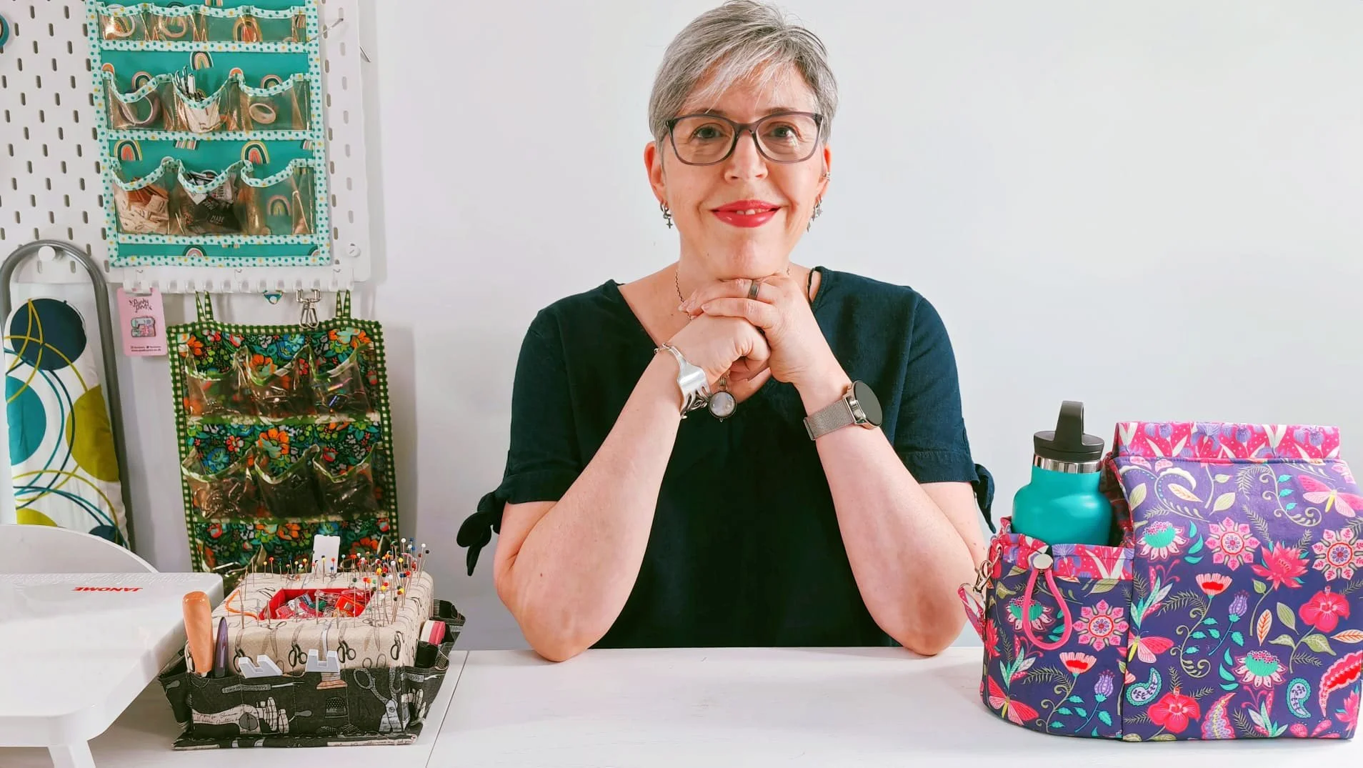 It's event time!

I have just completed my annual weed-out of older patterns. Some of them will maybe get updates in the future, some won't. But as a thank you to all of the lovely sewing people who have been buying my patterns for the last six and a