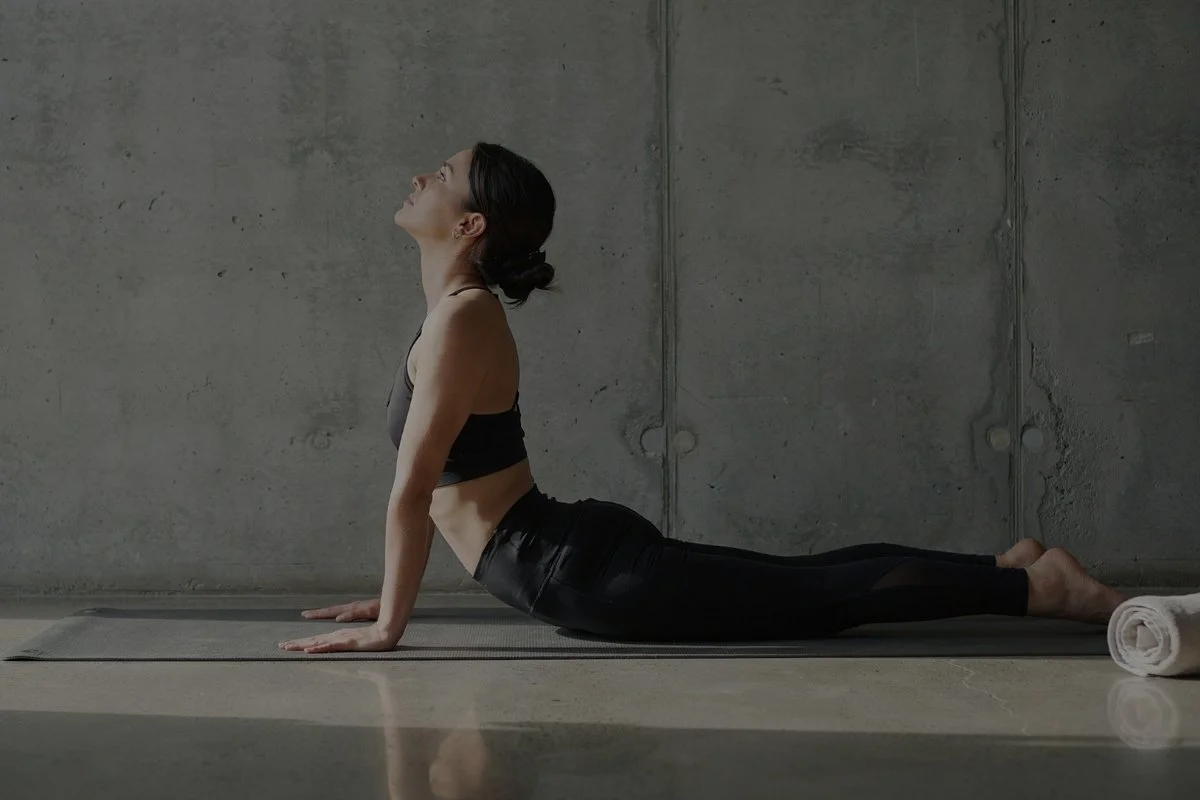 Meditación en movimiento: El yoga como práctica de presencia y conexión