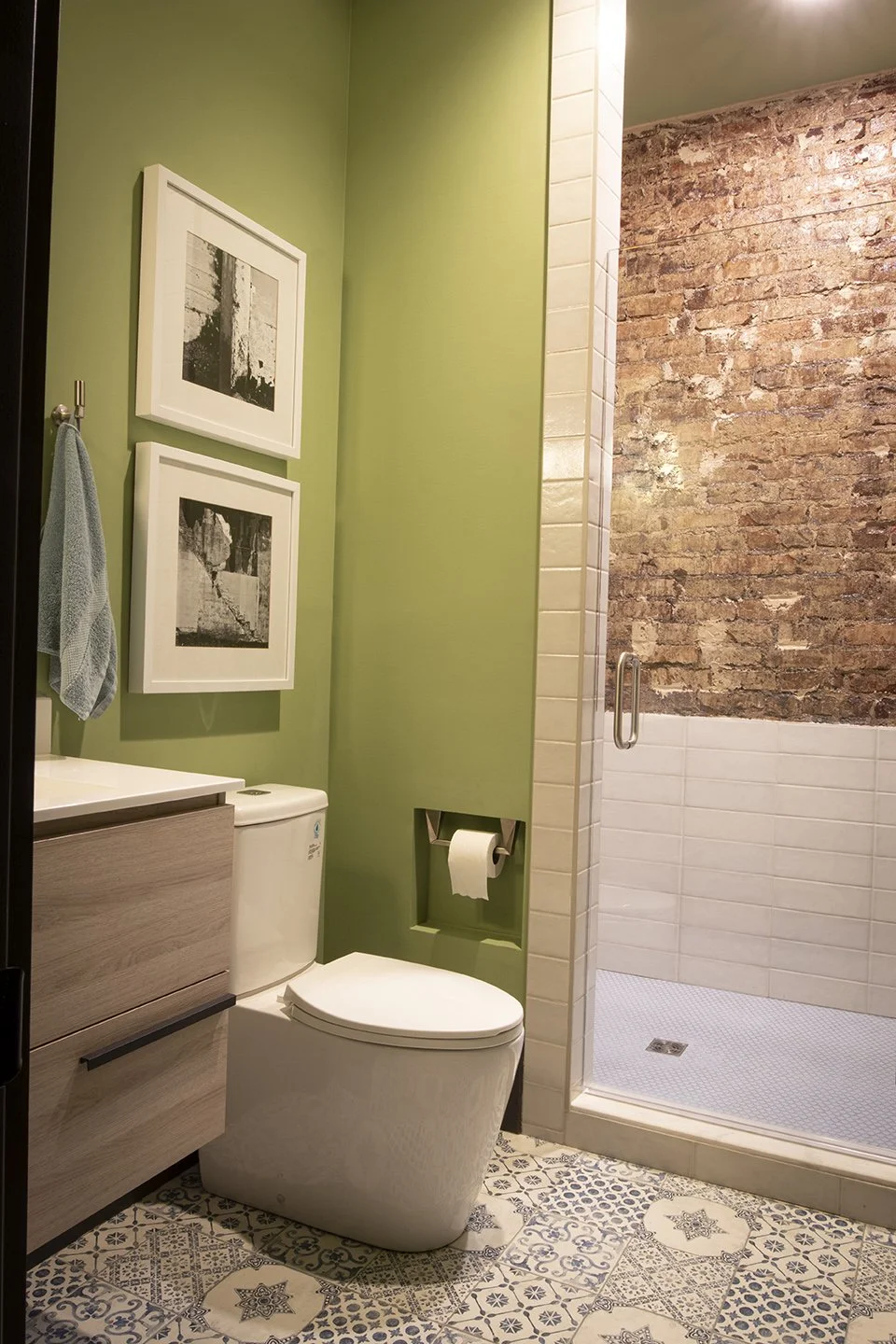 Faddis Bathroom 