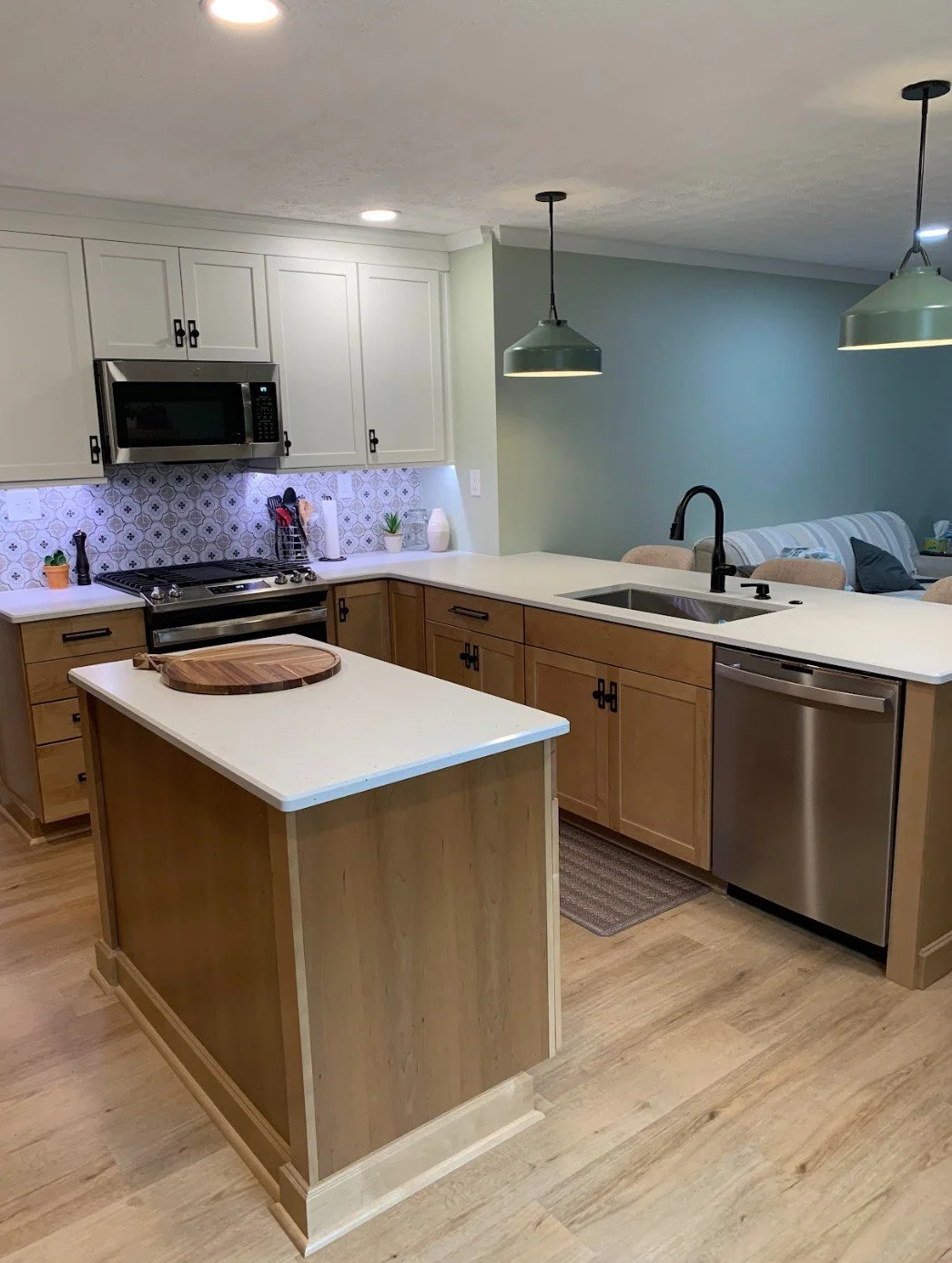 west kitchen 2.jpg