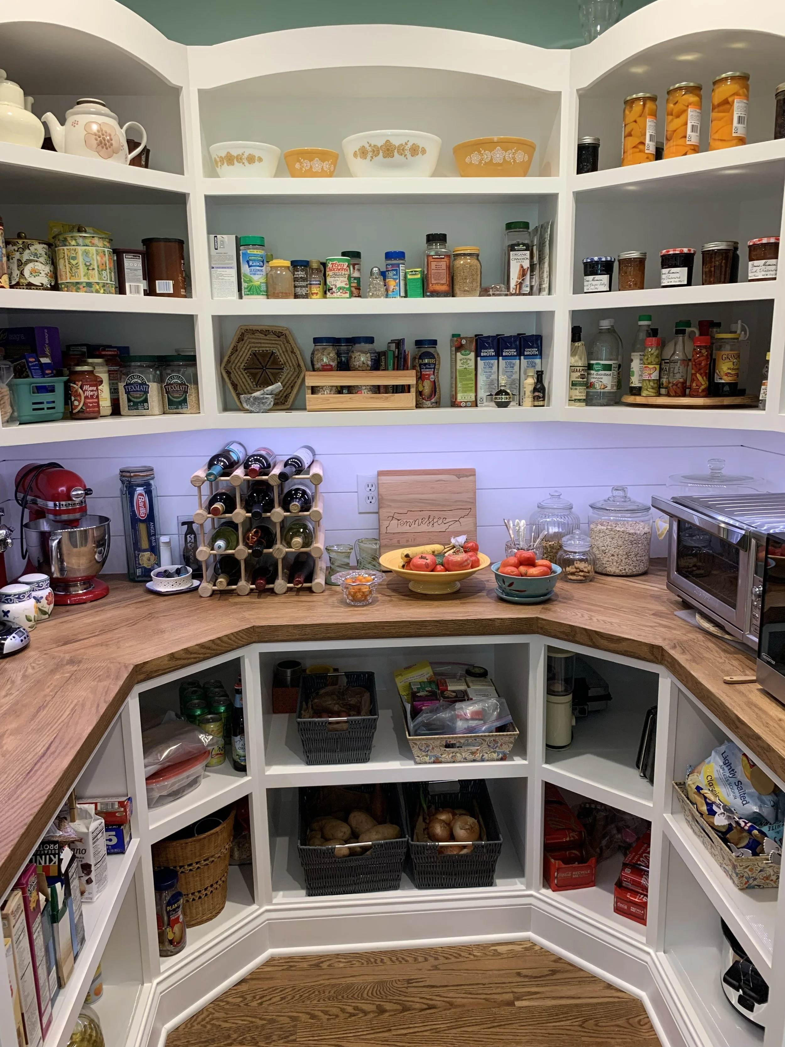 Bell Pantry