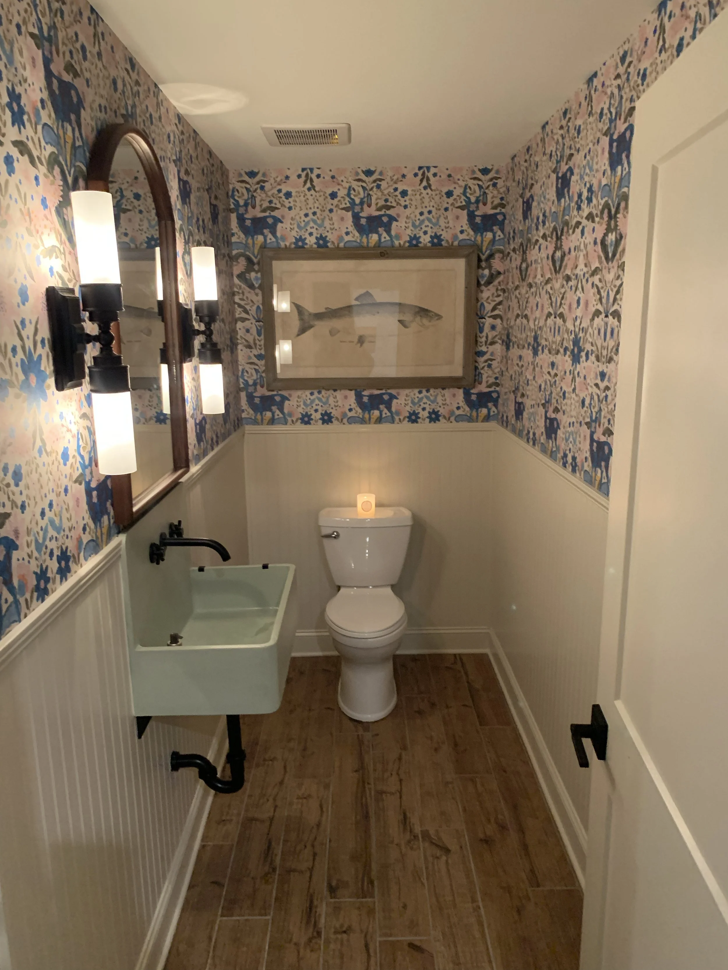 Moon Bathroom