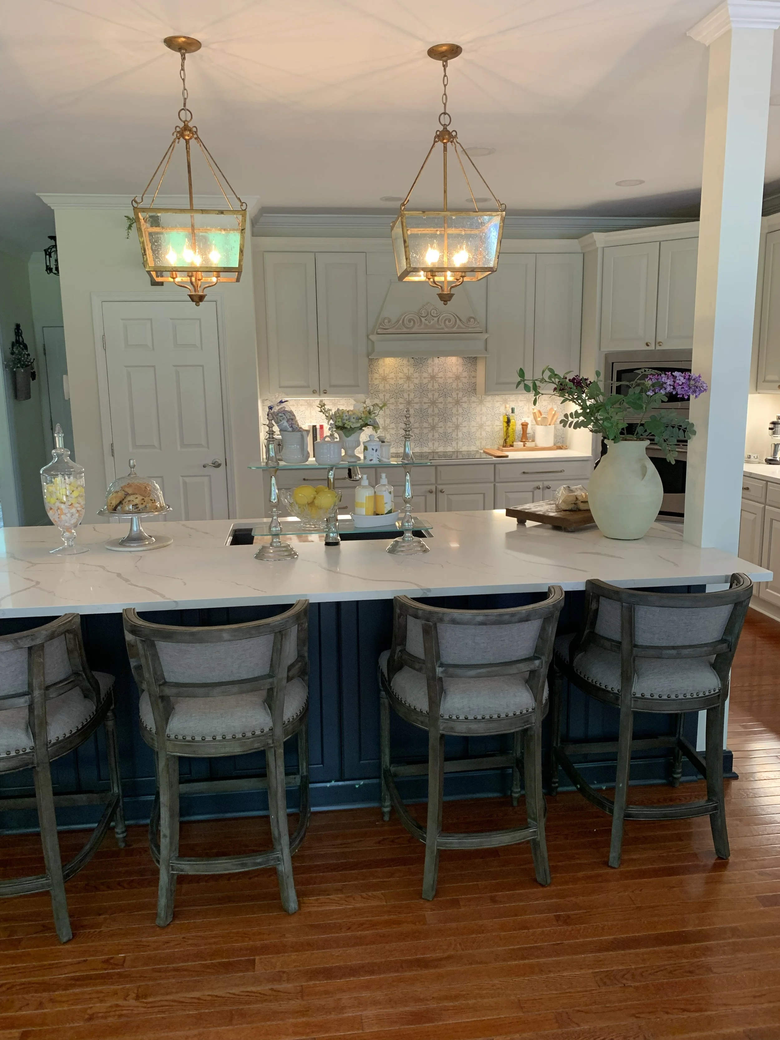 Loomis Kitchen