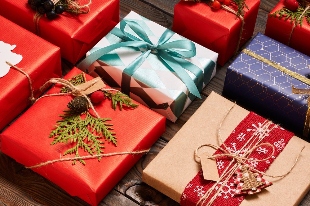15 Perfect Holiday Gift Ideas for Fitness Lovers and Athletes