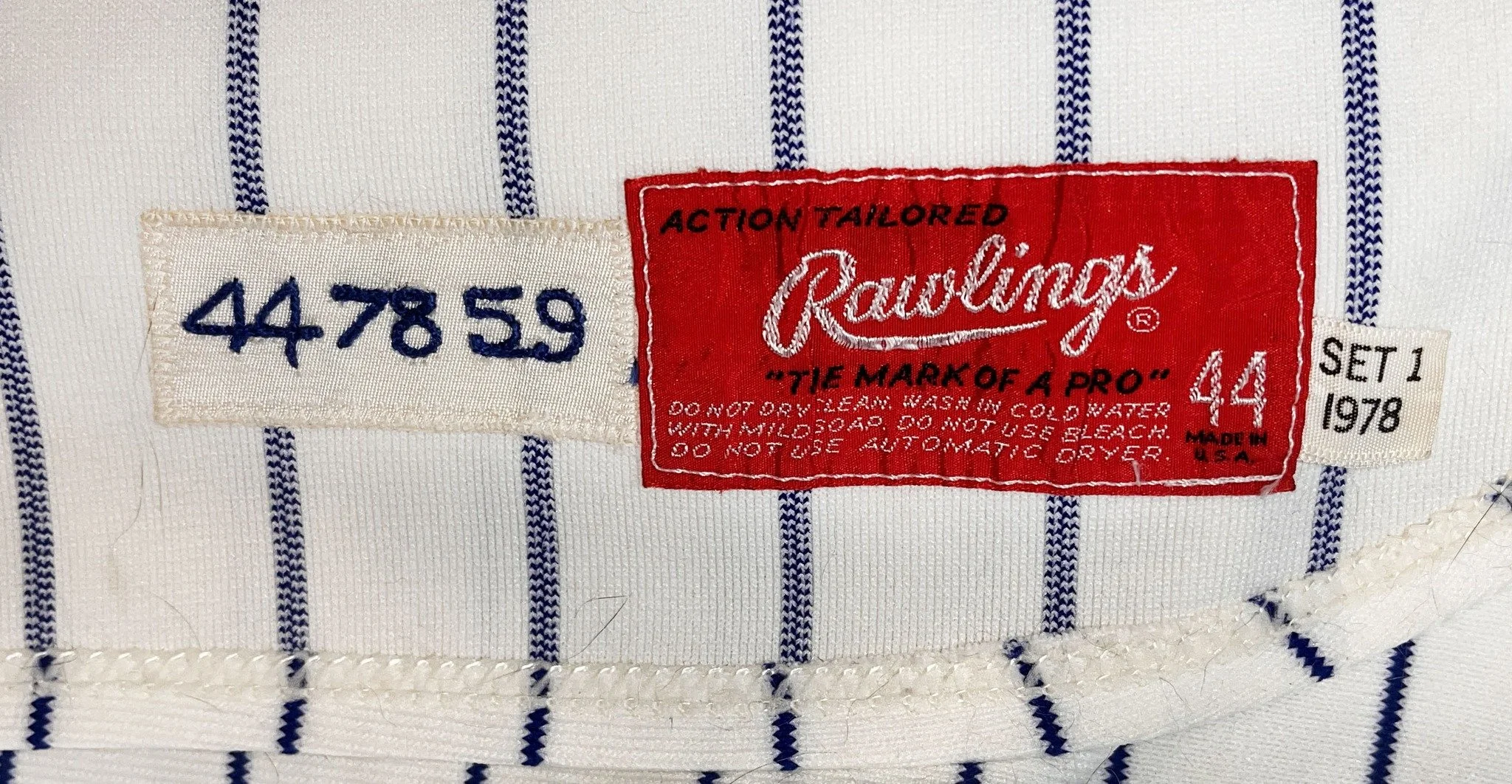 Robert found this team tagged 1978 Mets home jersey with number 59 on it, he happily assumed he had found Mike Scott’s spring training jersey from 1978. He asked me to authenticate it.
