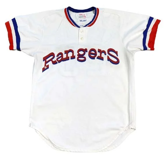 Rangers 1975 home Thomas restoration