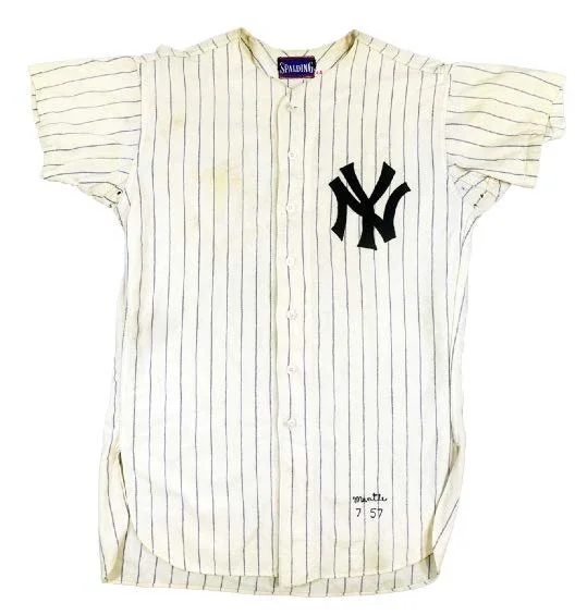 Yankees 1957 Home Mantle