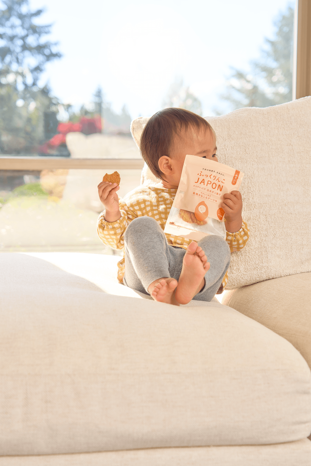 White Background vs Lifestyle Photos: When Each Wins for Ecommerce PDPs