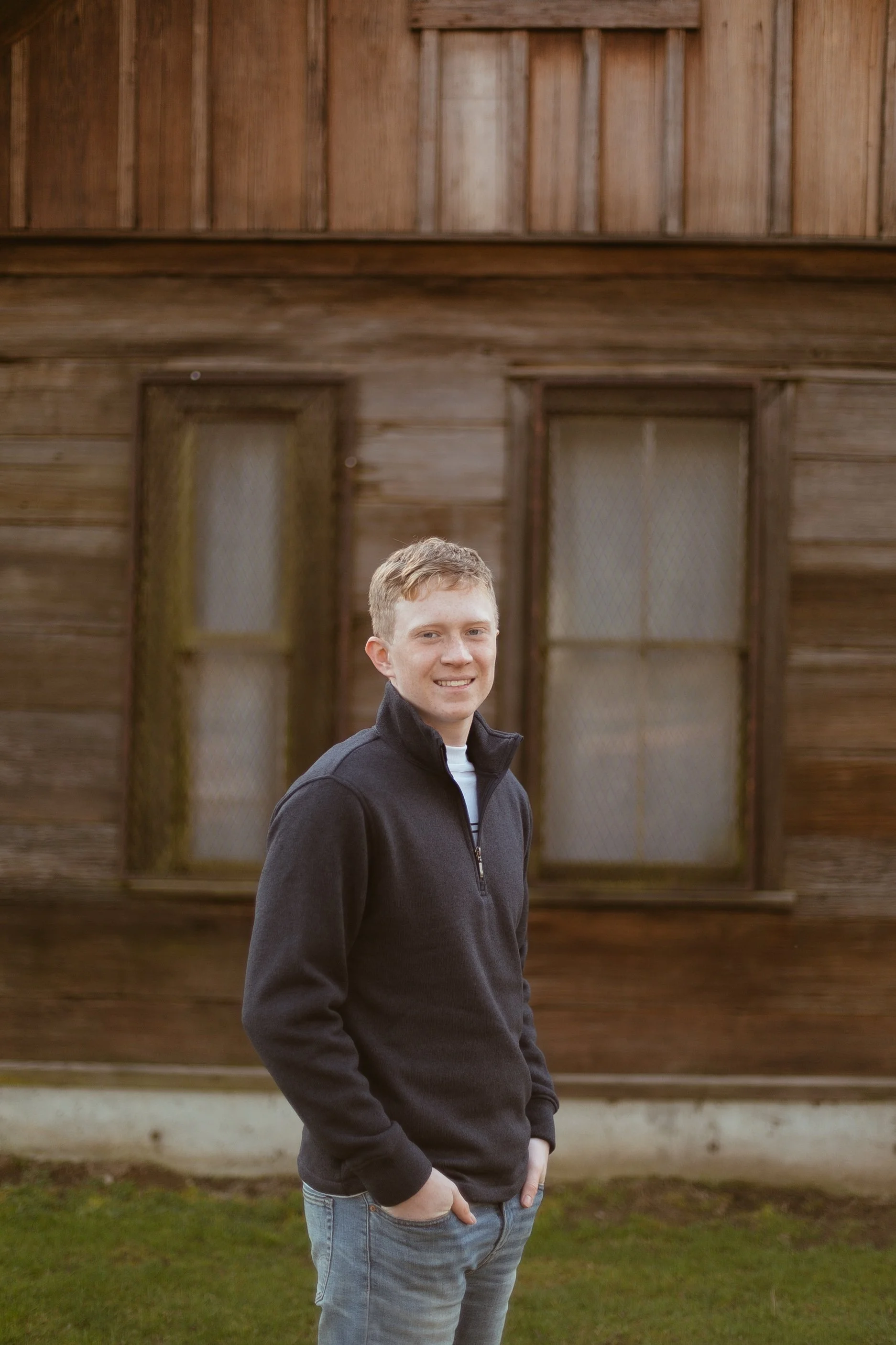 dustin, senior-36.jpg