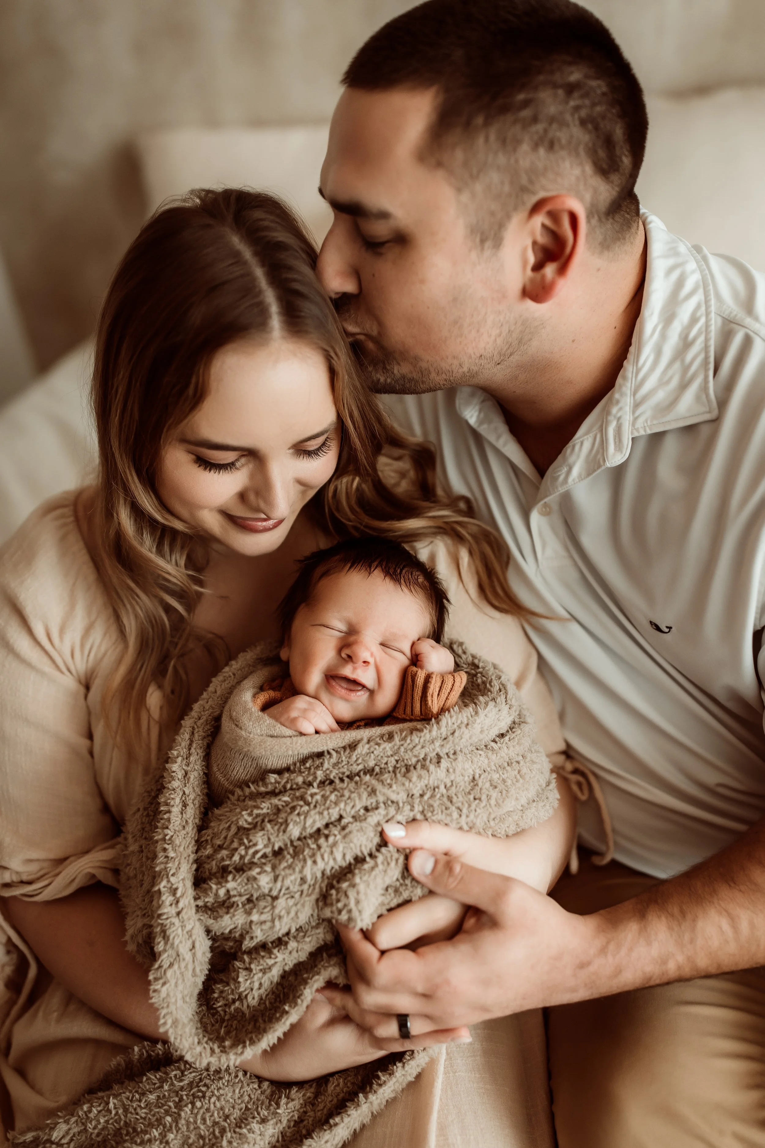 Beautiful documentary-style newborn photography in Wichita Kansas