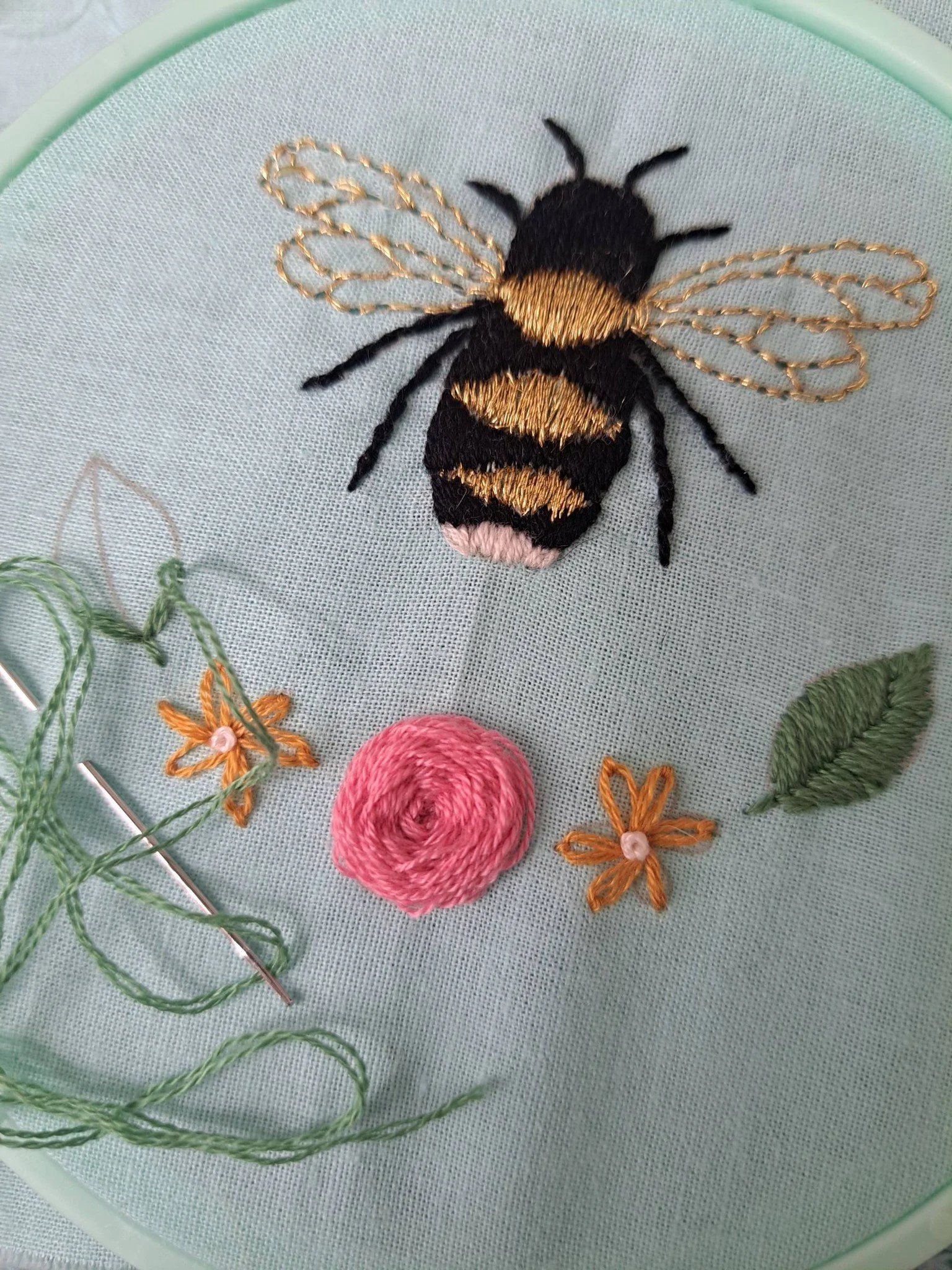 Bee Embroidery Hoop Workshop By Cocoa crafts made at home
