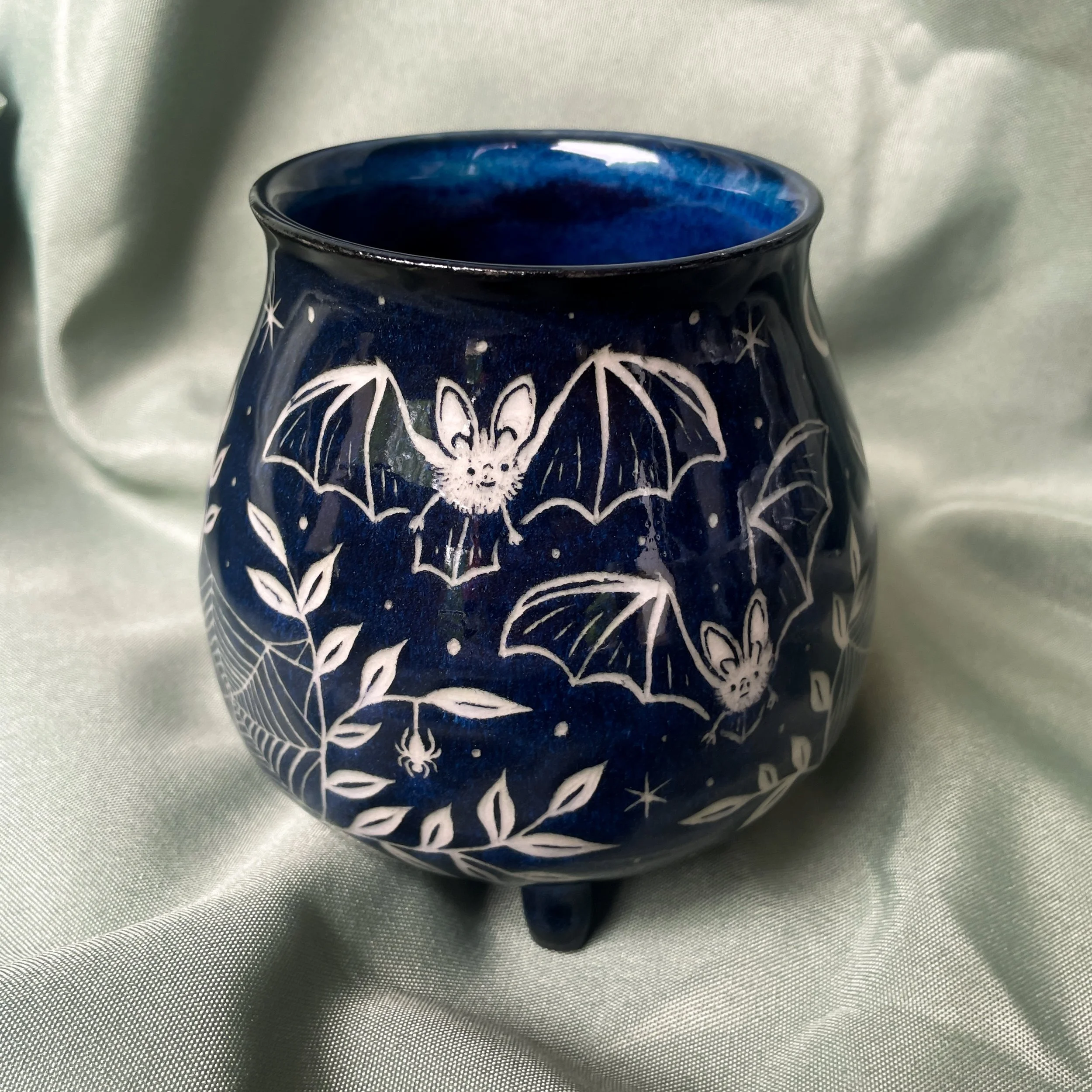 nocturnal creatures cauldron mug sideview 4.JPEG