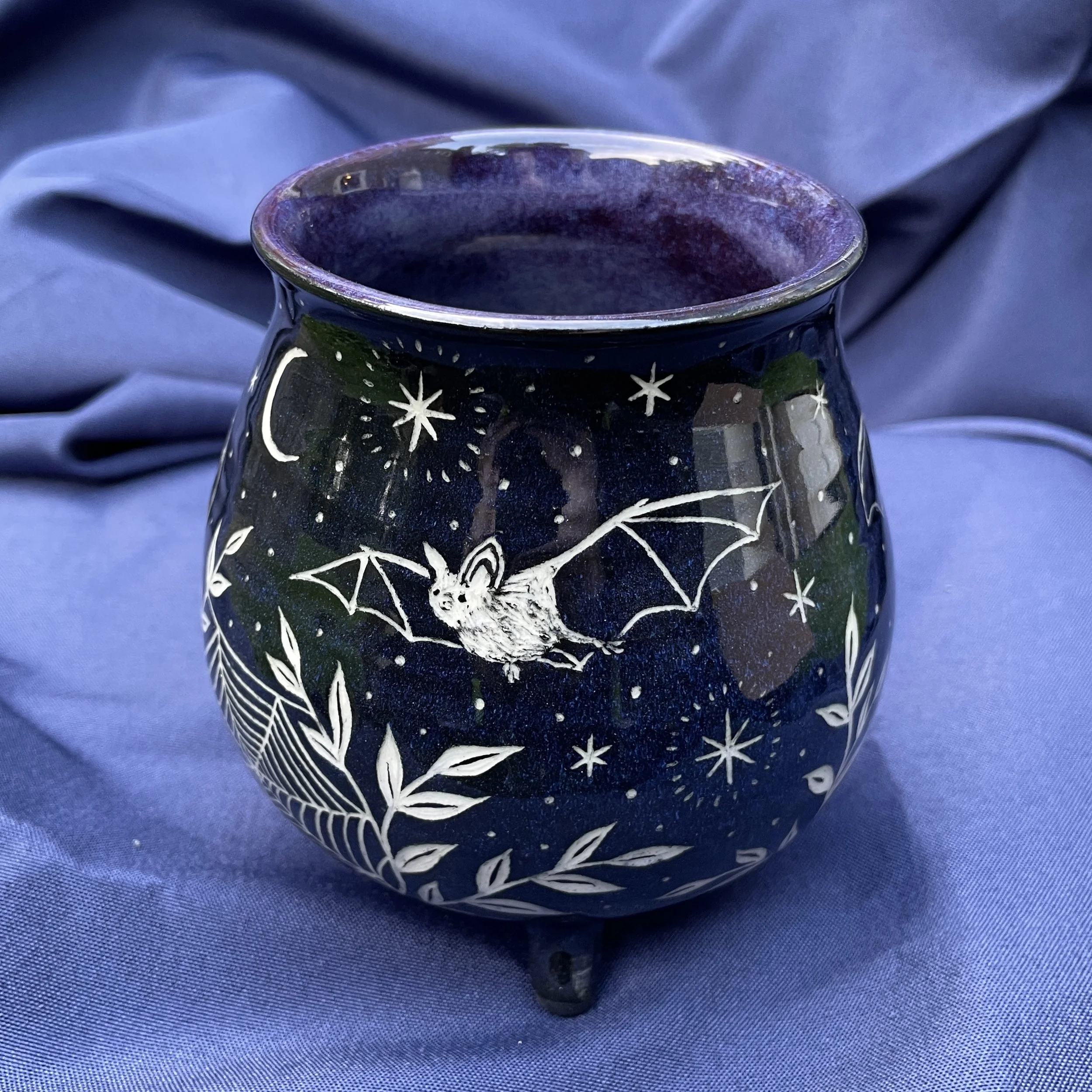 cauldron mug bats b 6.jpg