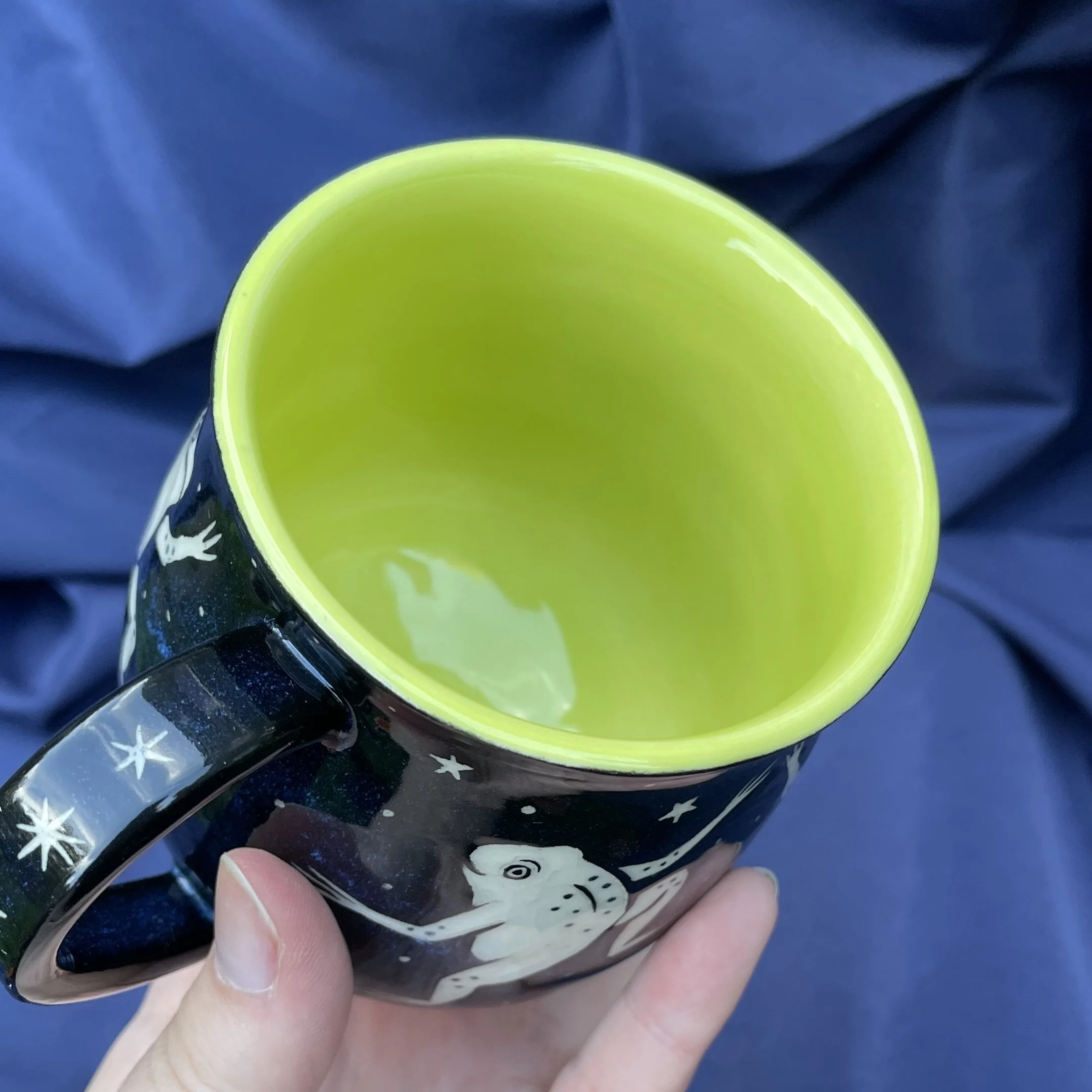 mug dancing frogs A 1.jpg