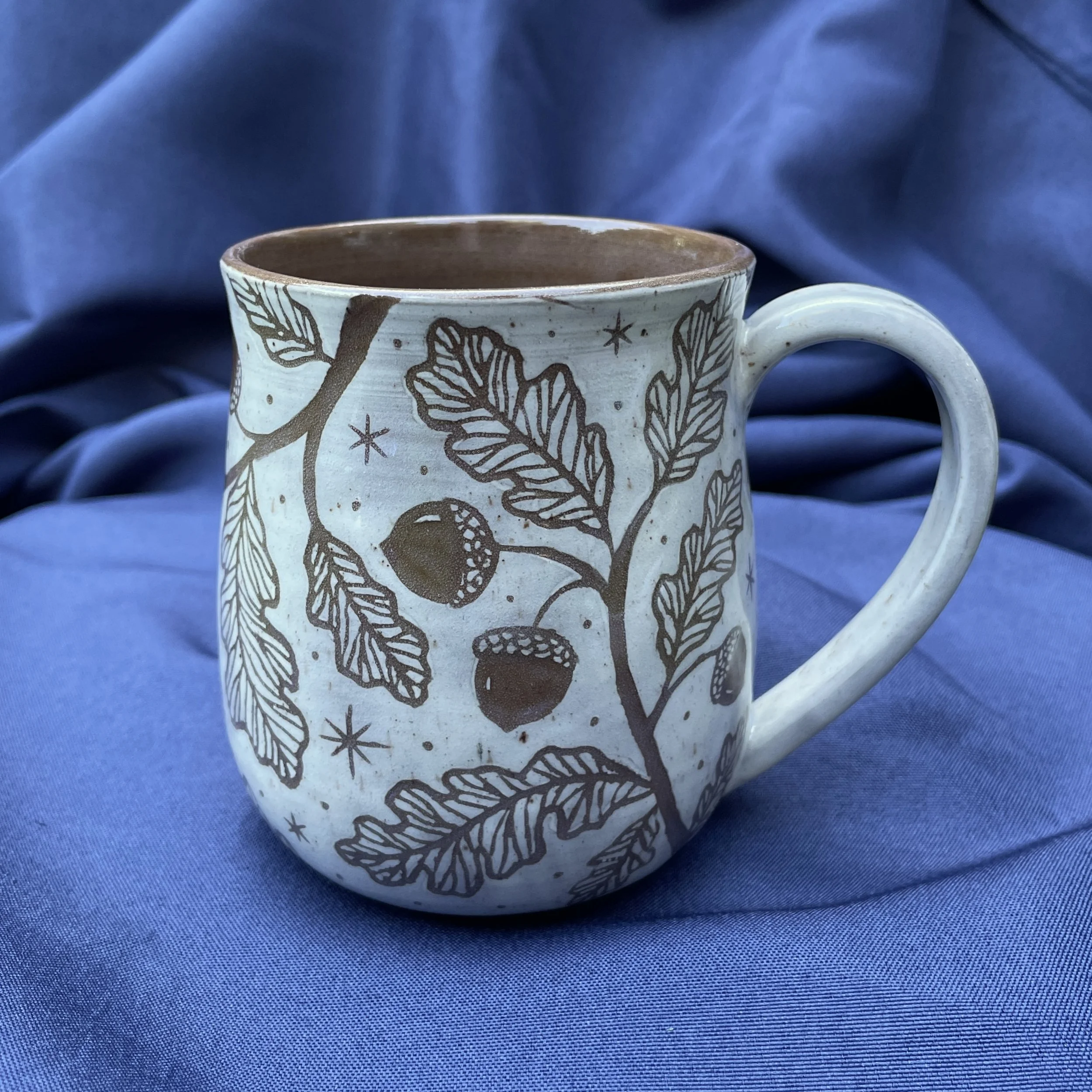 mug oak leaves and acorns 7.jpg