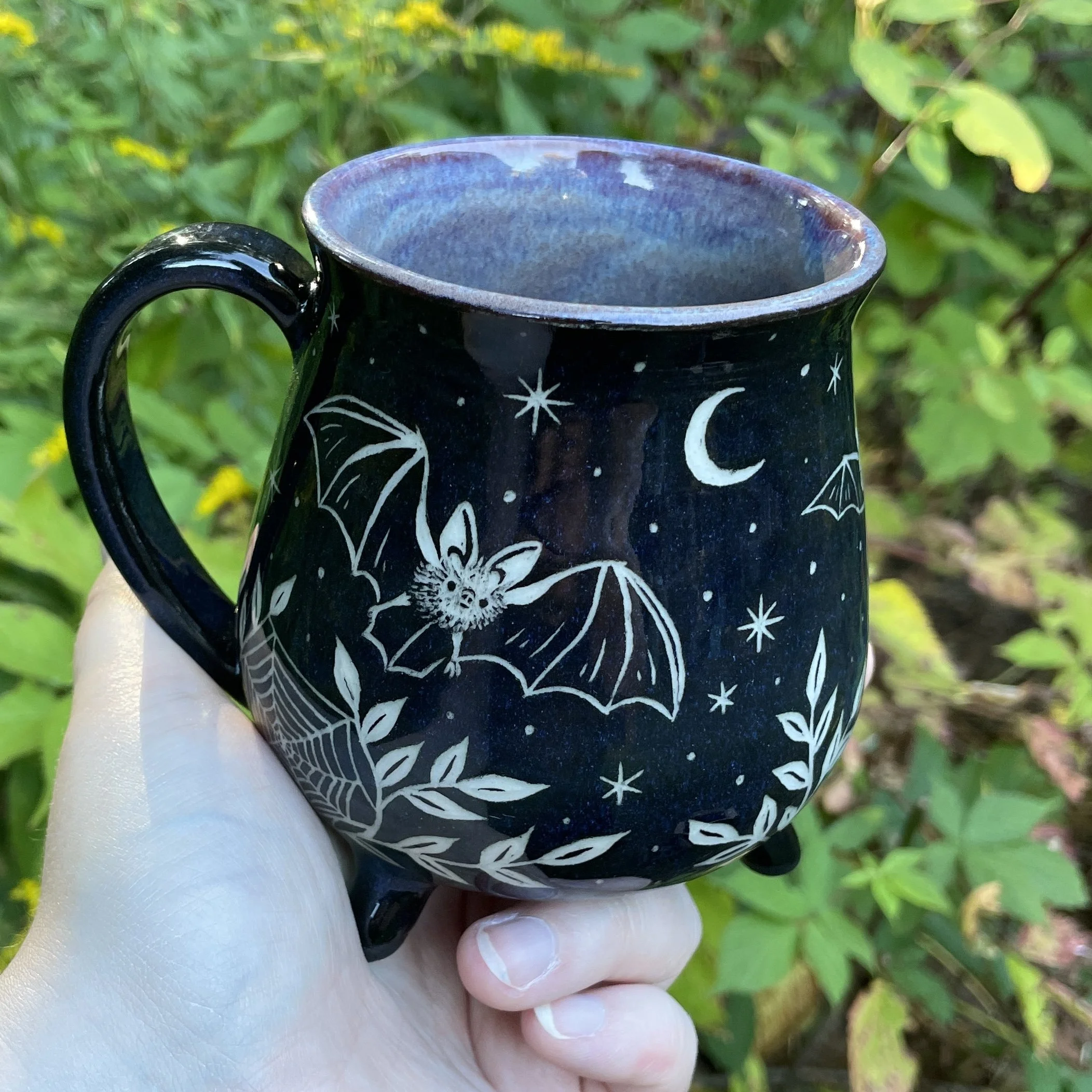 cauldron mug bats A 9.jpg