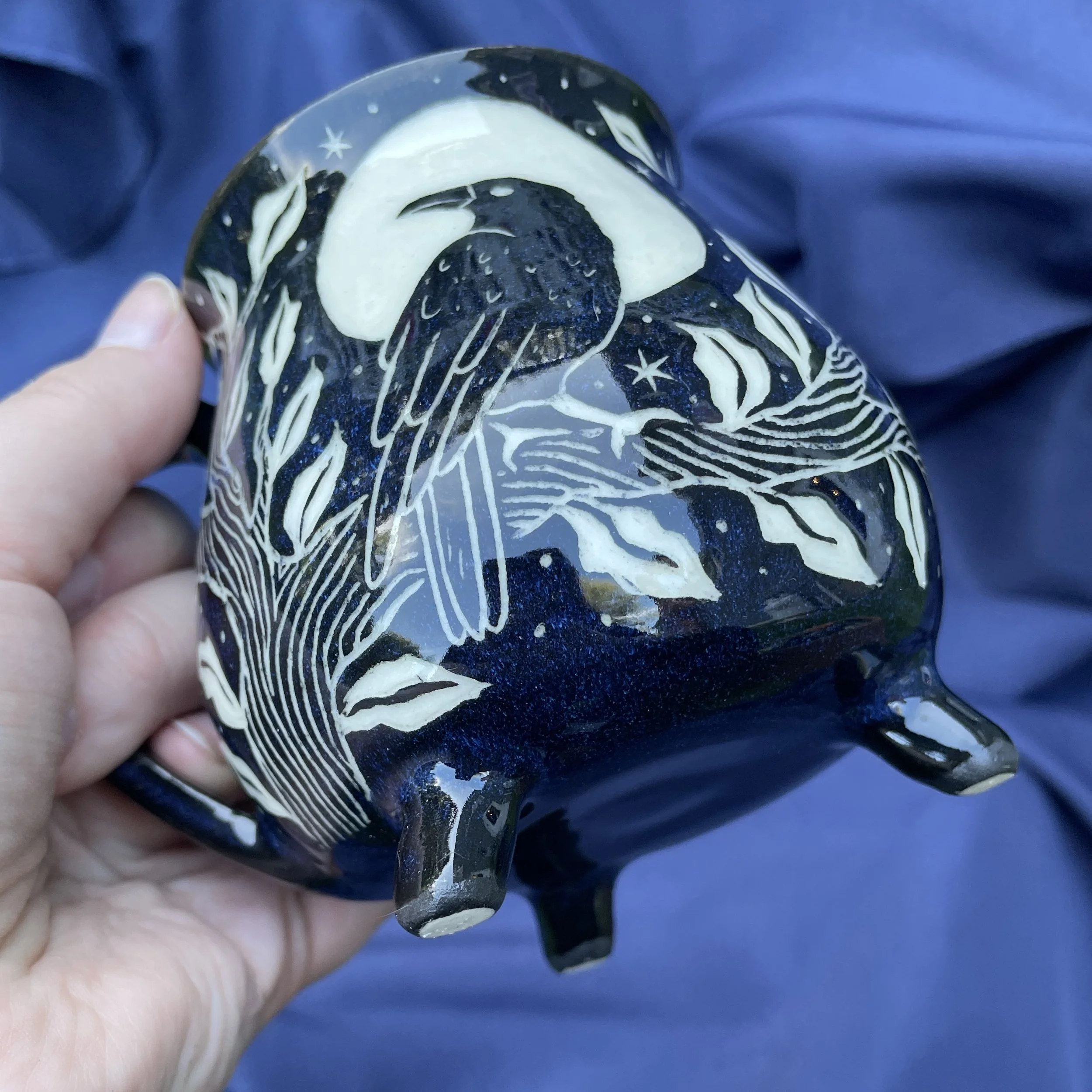 cauldron mug raven A 9.jpg