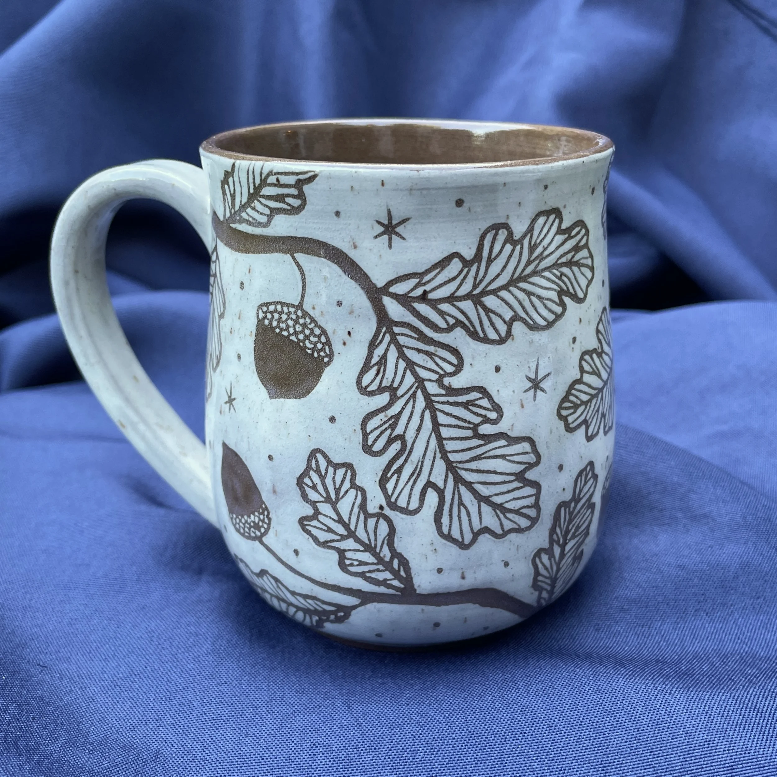 mug oak leaves and acorns 5.jpg