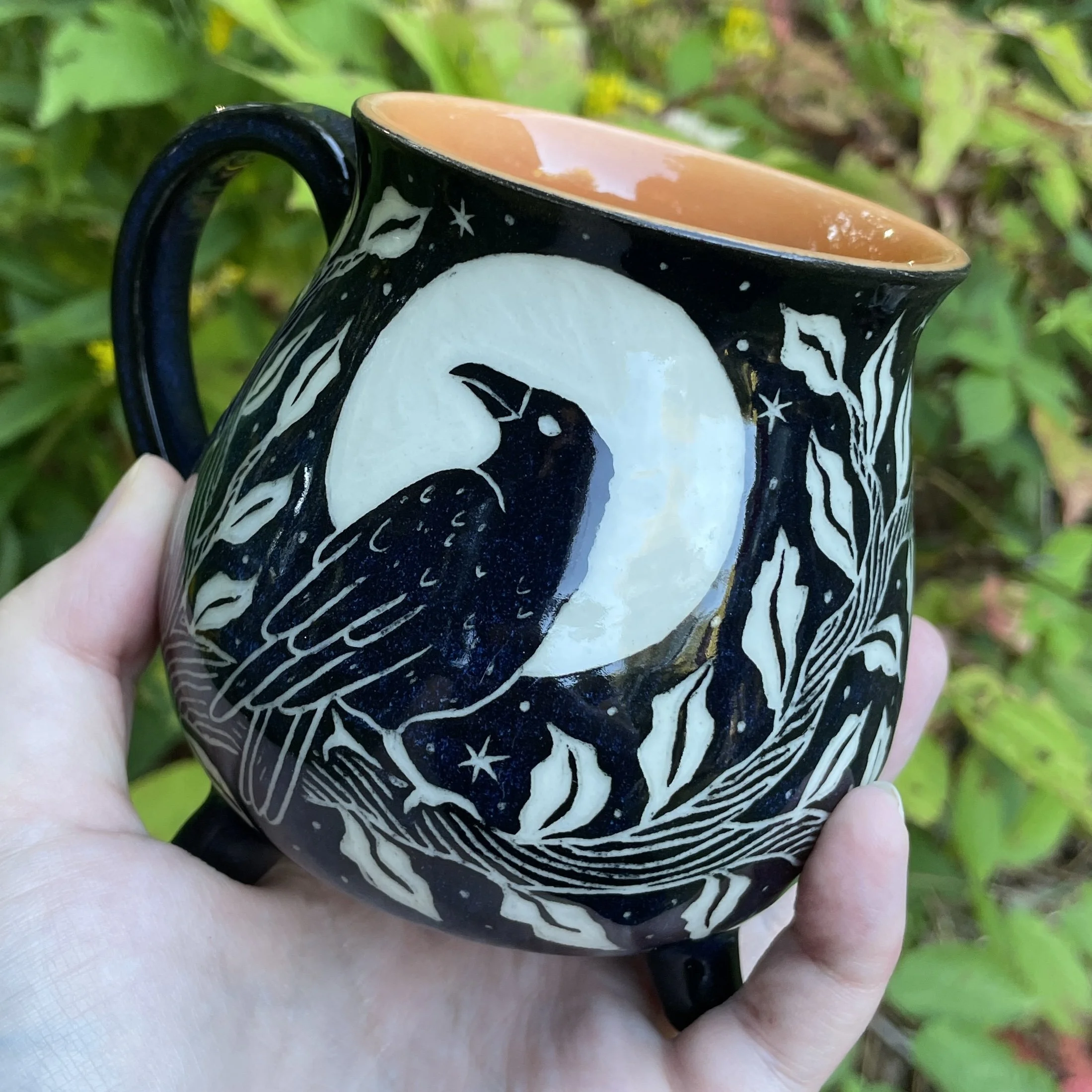 cauldron mug raven A 11.jpg