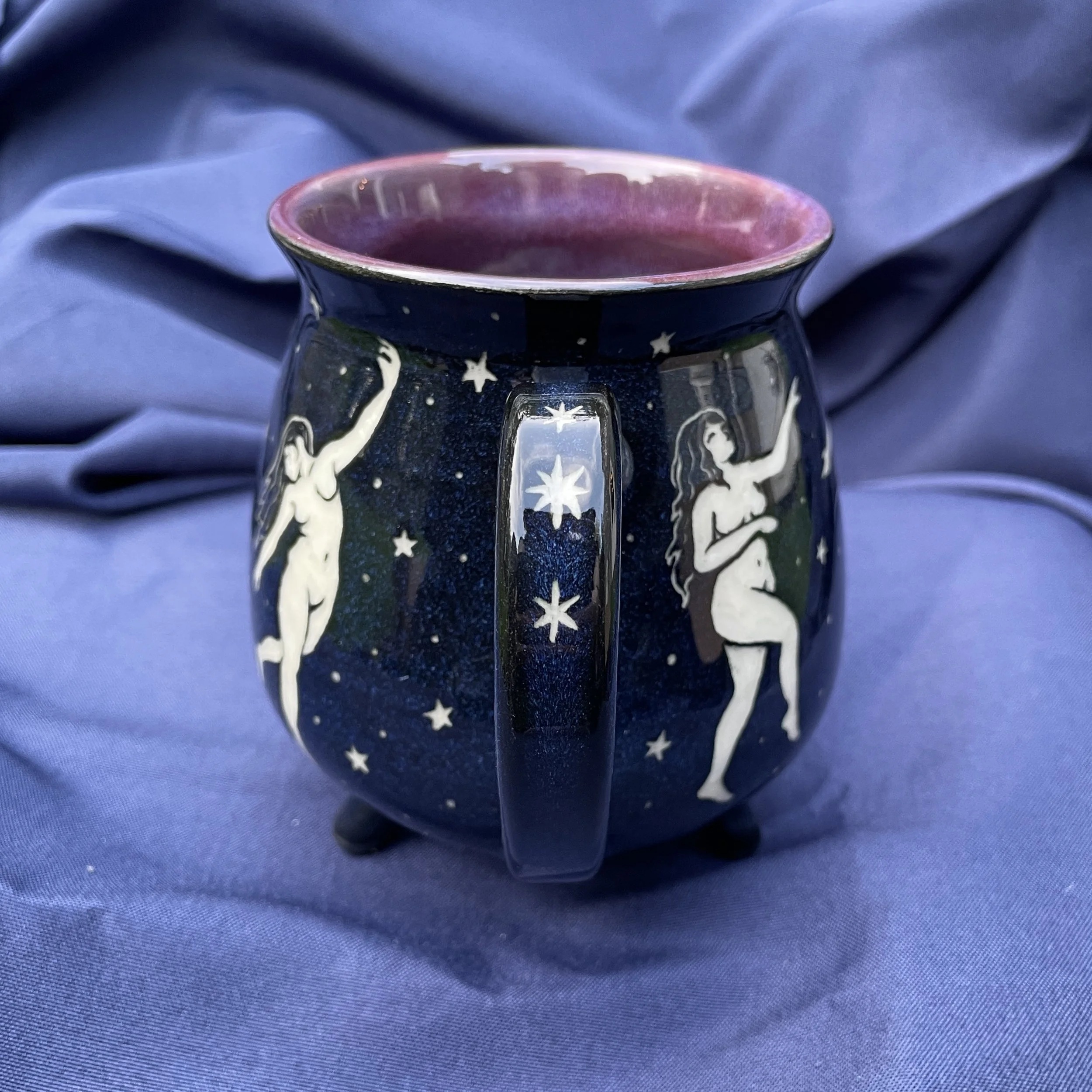 cauldron mug witch dance A 8.jpg