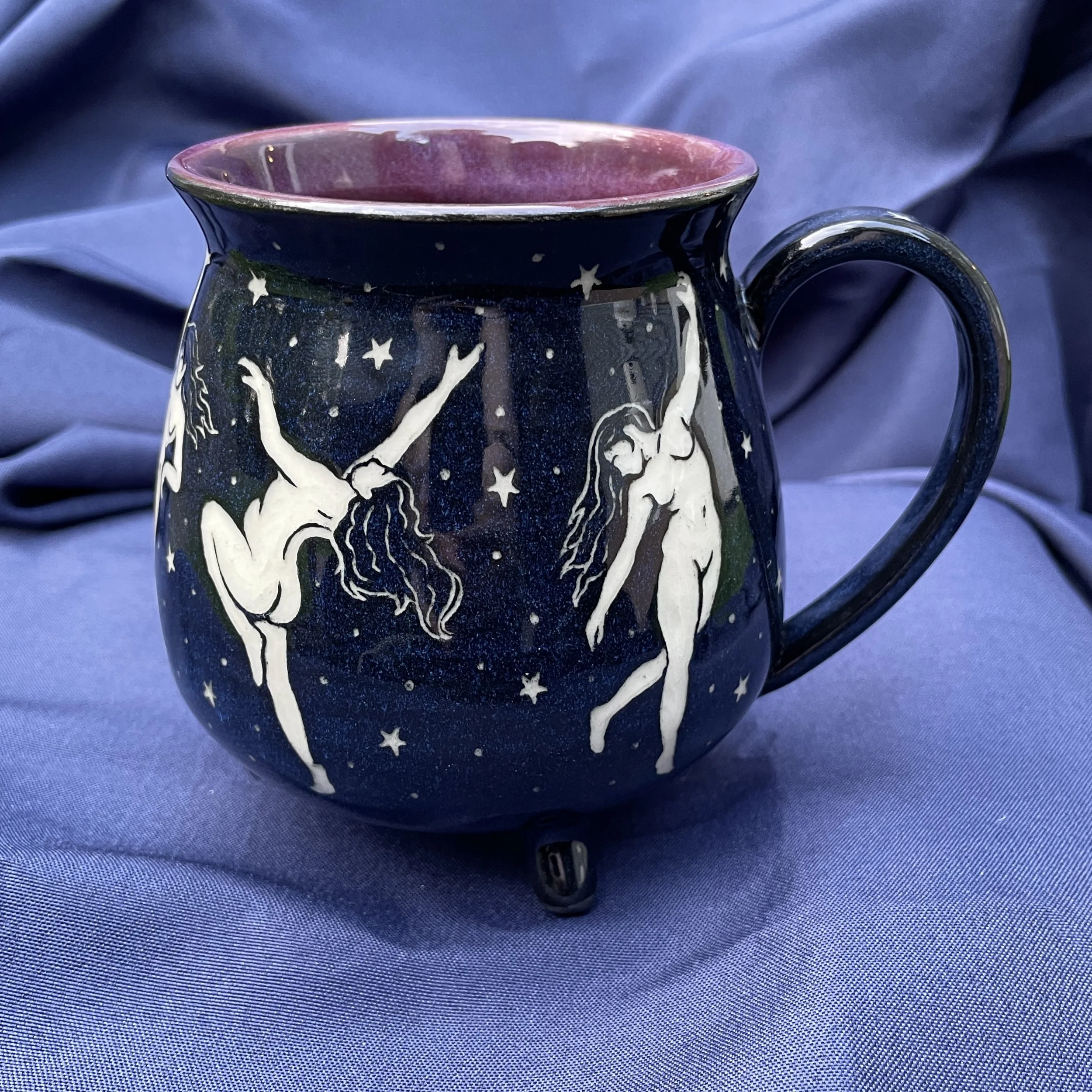 cauldron mug witch dance A 7.jpg