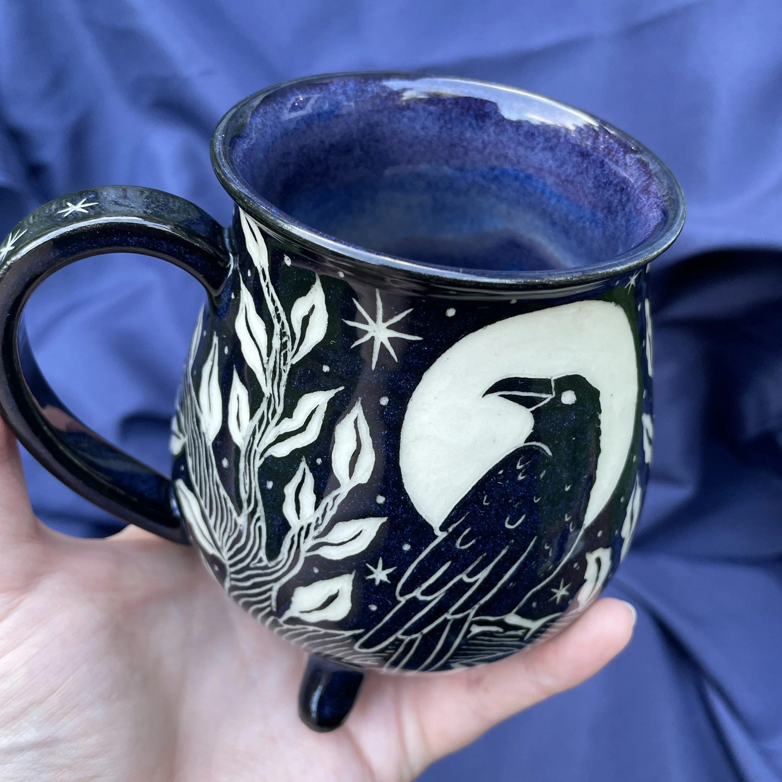 cauldron mug raven B 5.jpg