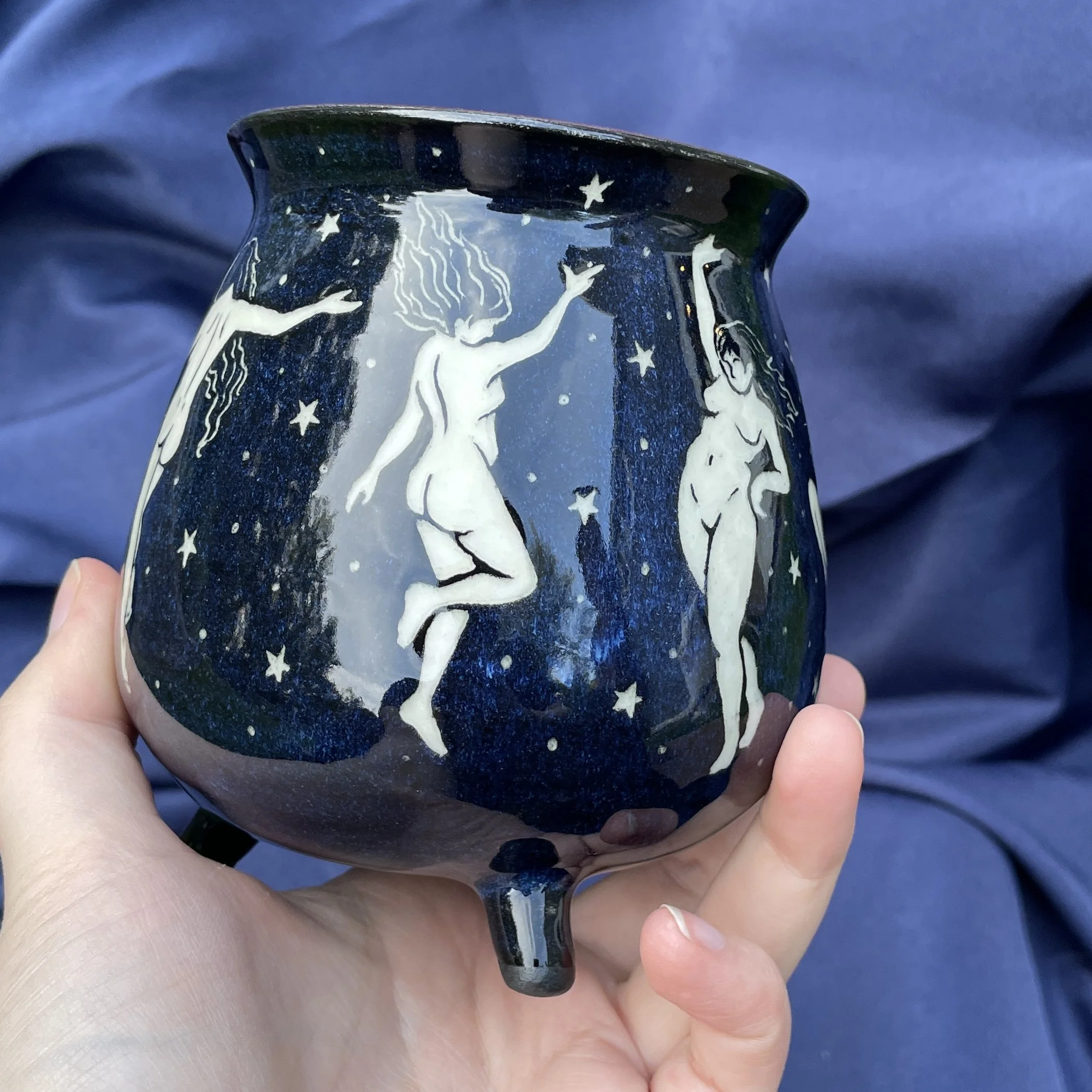 cauldron mug witch dance A 2.jpg