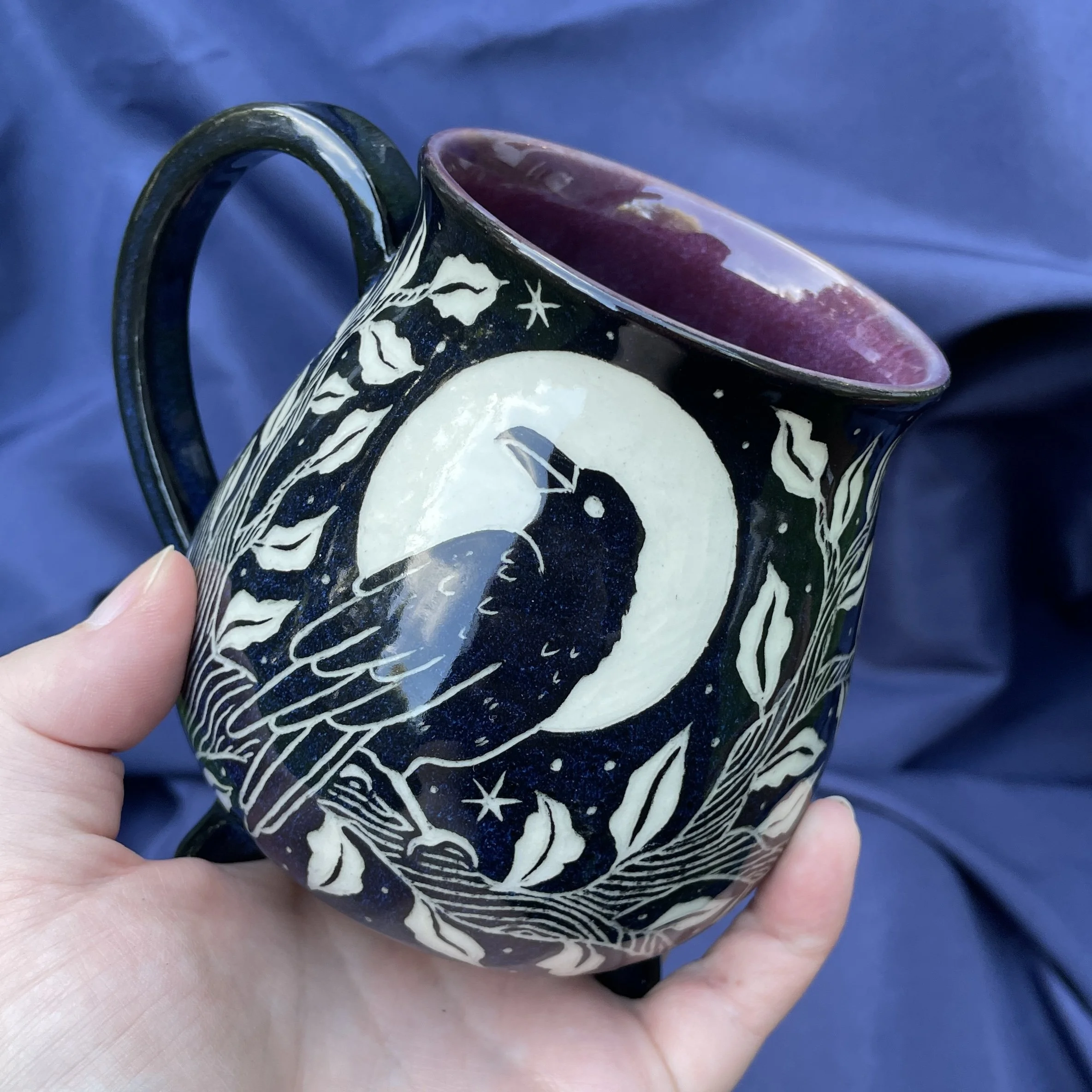 cauldron mug raven C 2.jpg