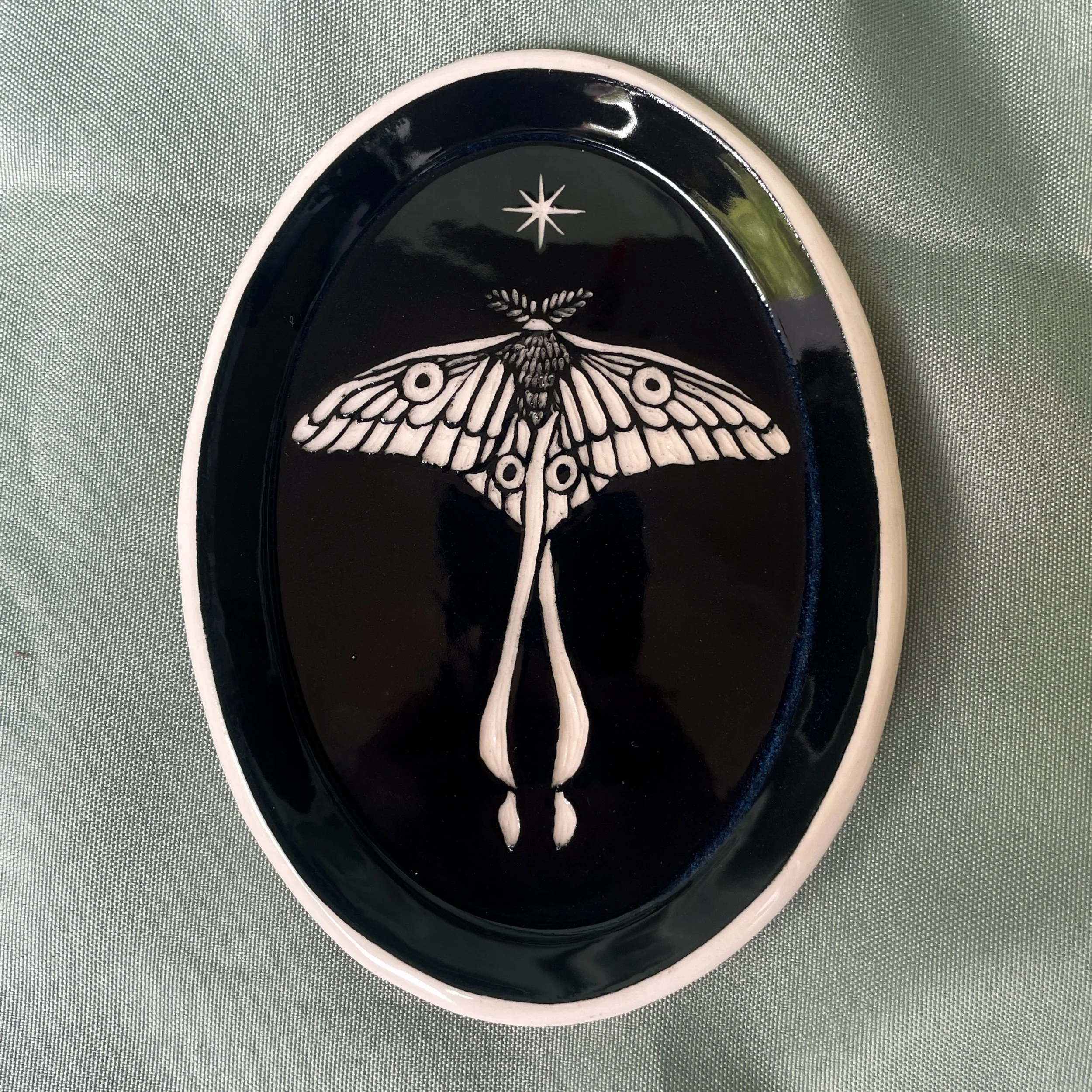 oval trinket dish moth .JPEG
