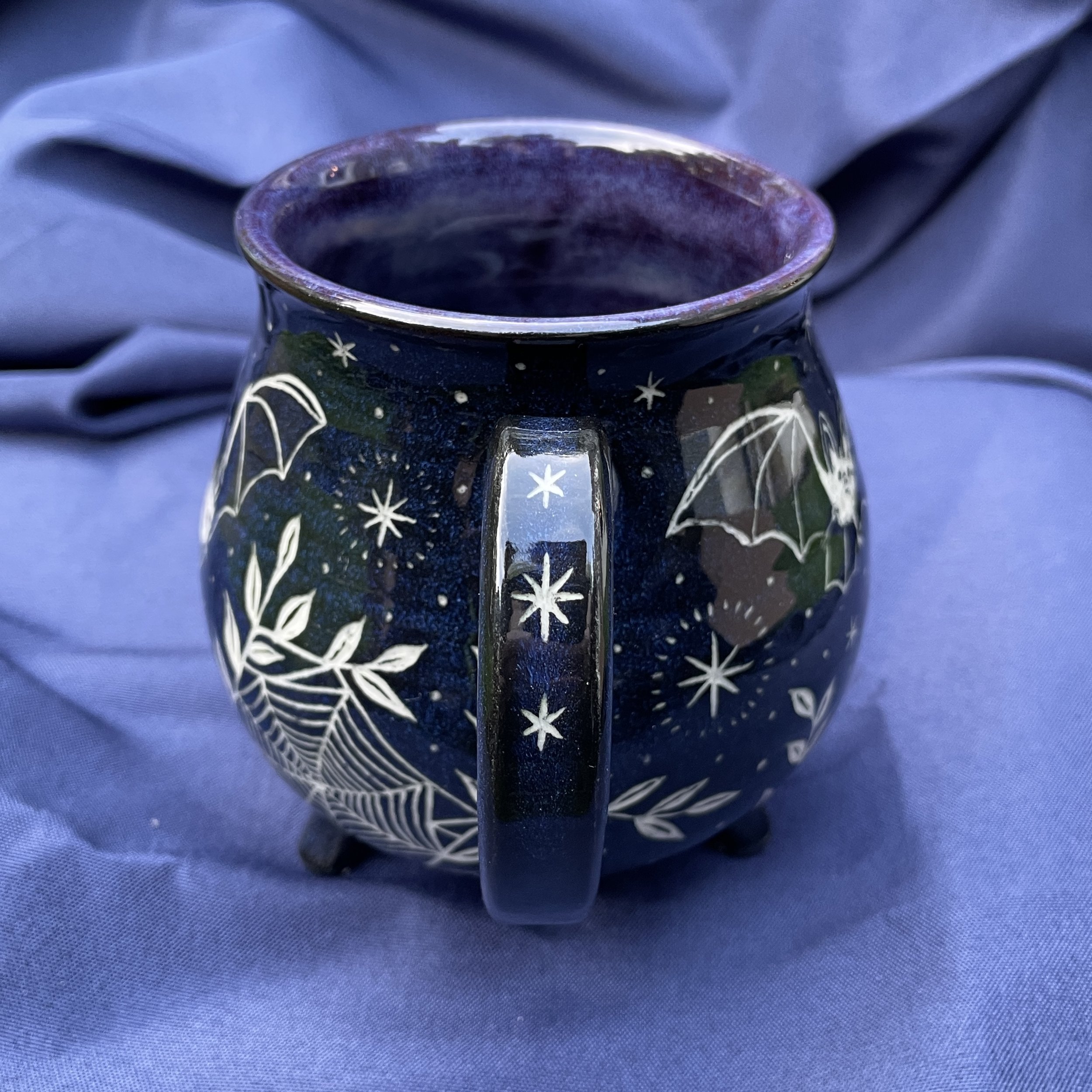 cauldron mug bats b 9.jpg
