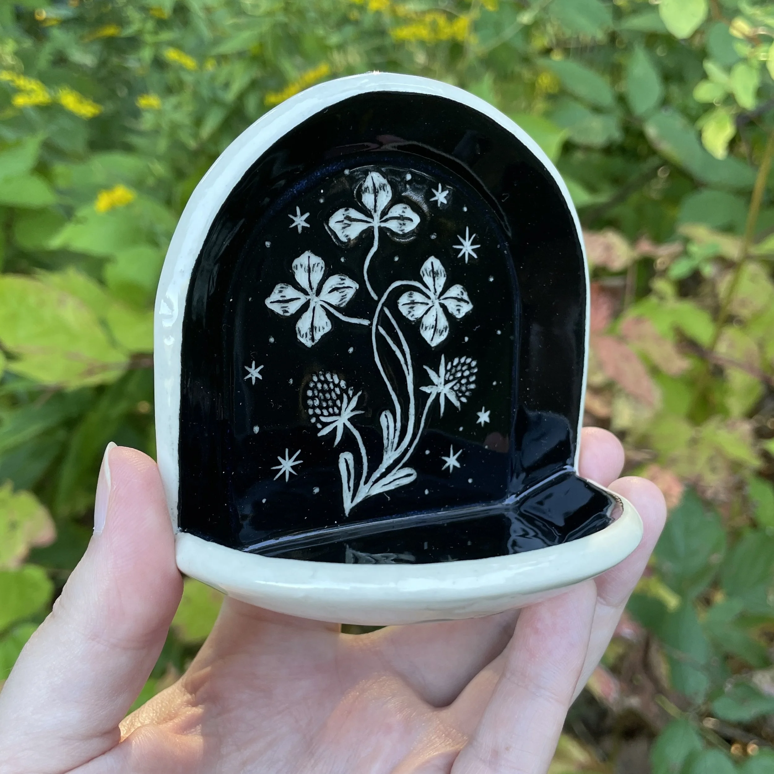 altar shelf clover 8.jpg