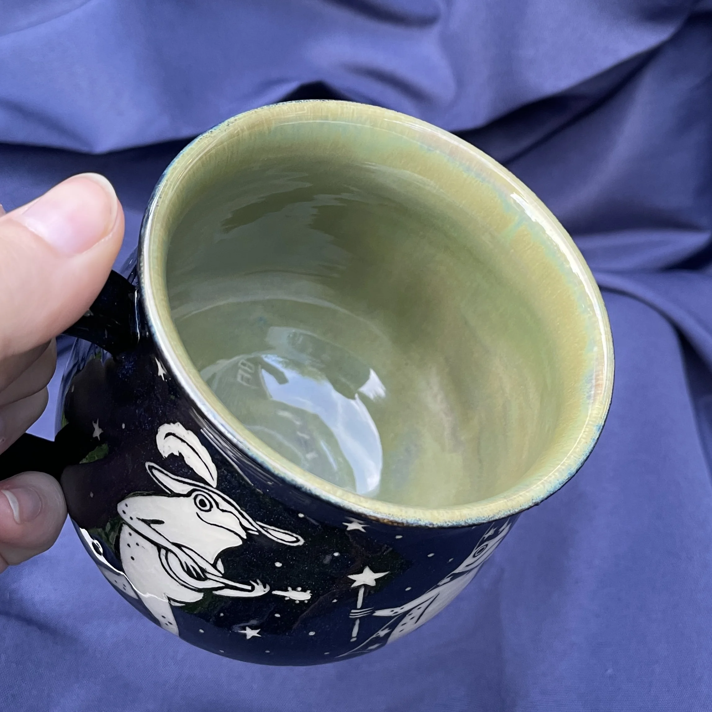 mug medieval frogs B 4.jpg