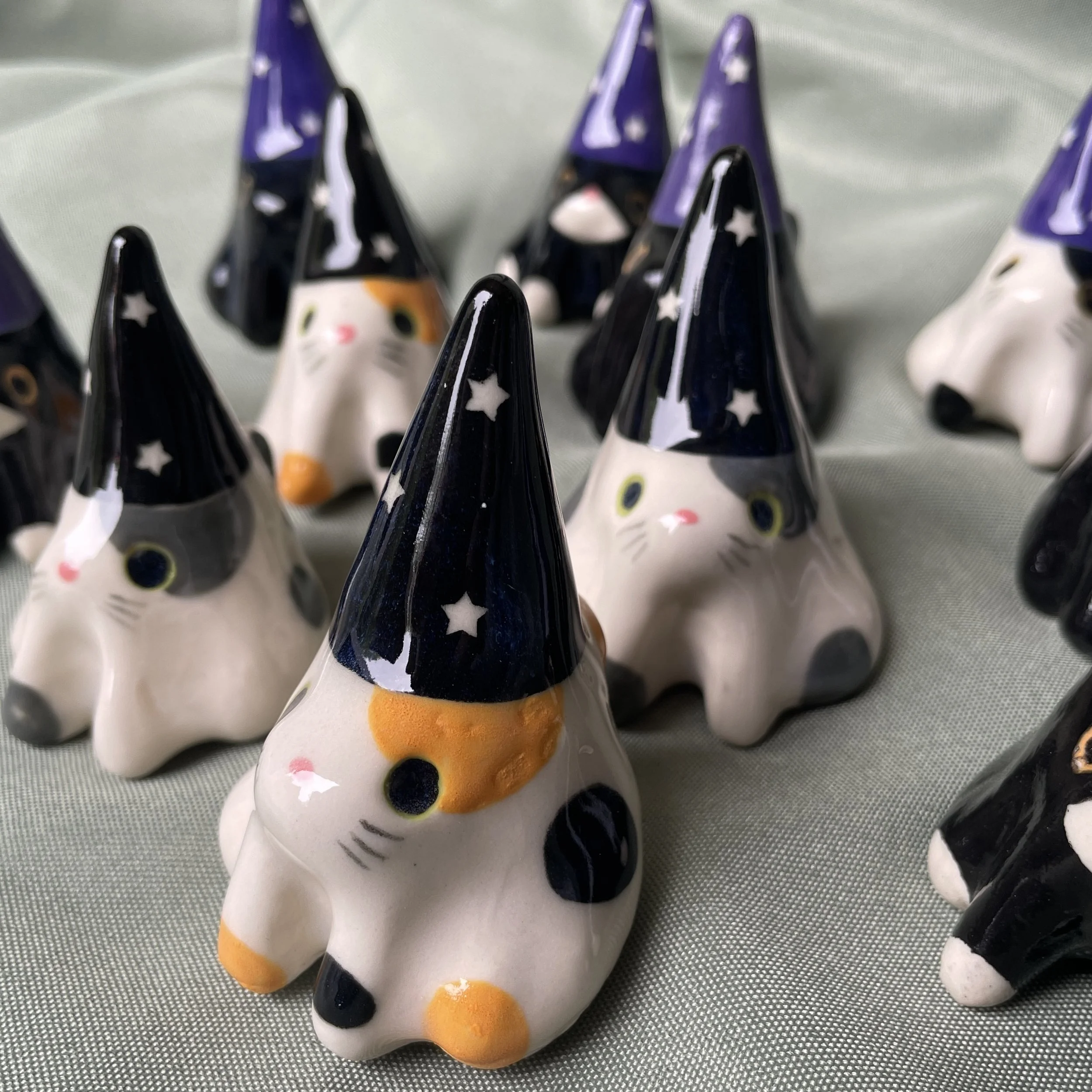 wizard cat group 1.jpg